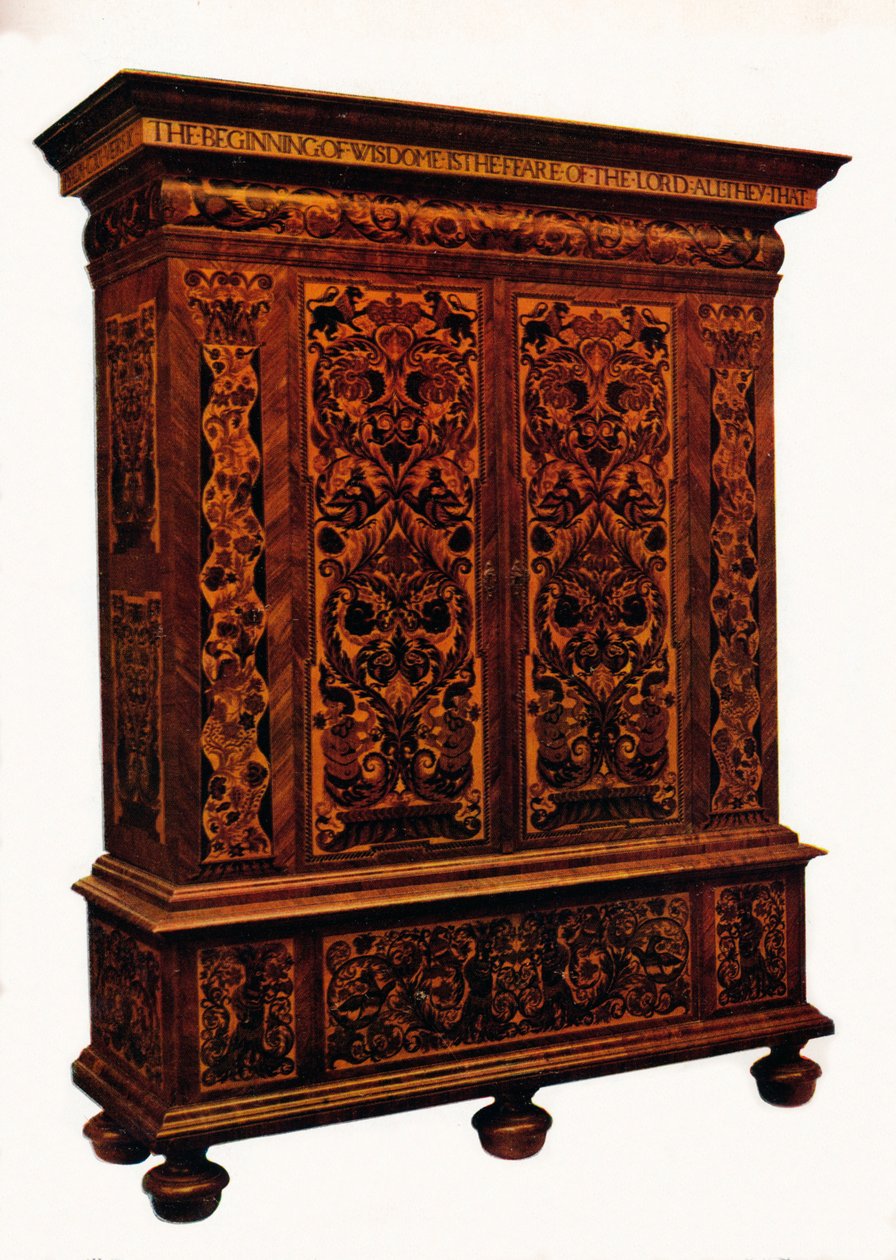 William and Mary Marquetry Cabinet, c1690, 1925 av Unbekannt