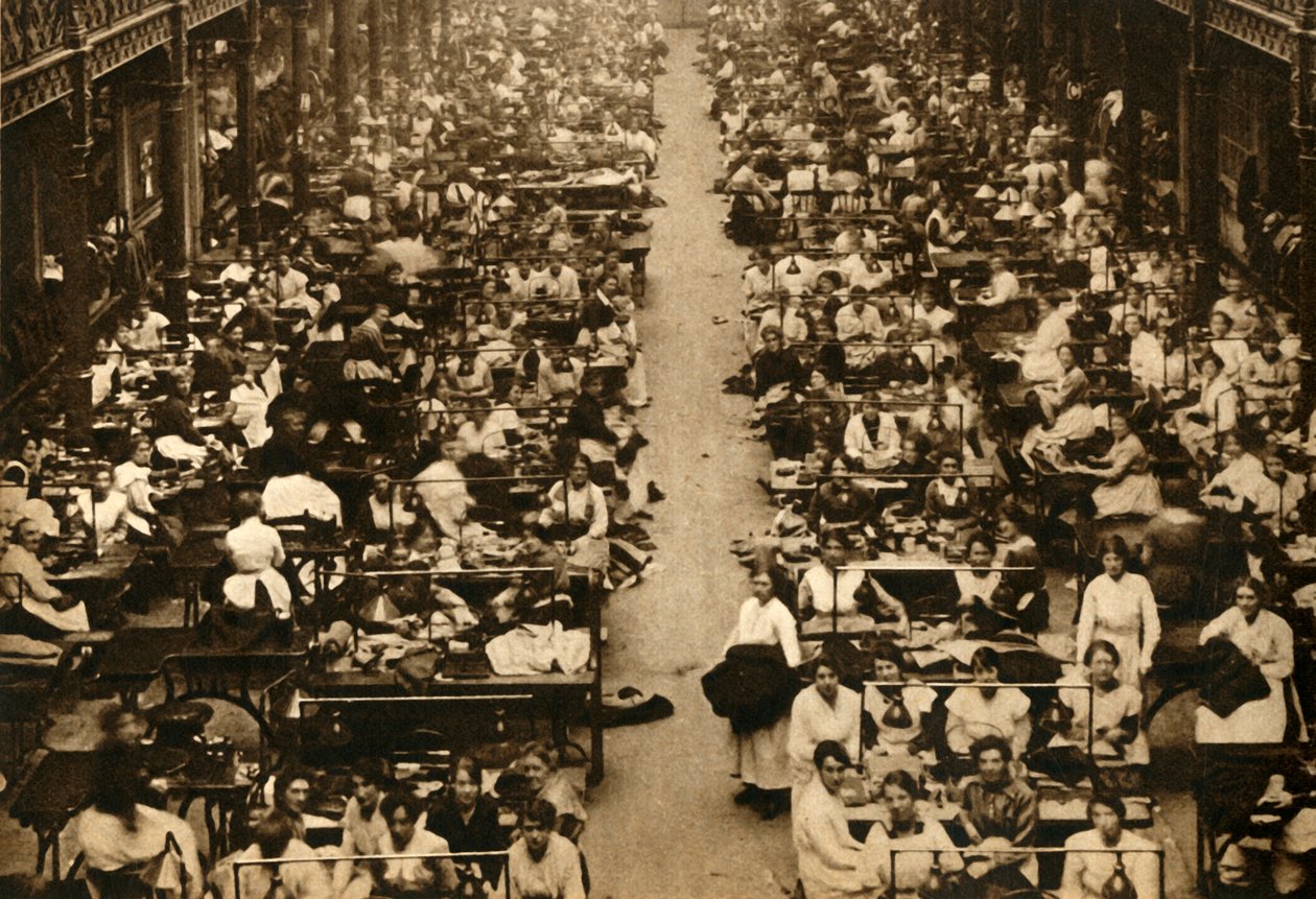 Kvinner som jobbet i Royal Army Clothing Factory, første verdenskrig, 1914-1918, 1933. av Unbekannt