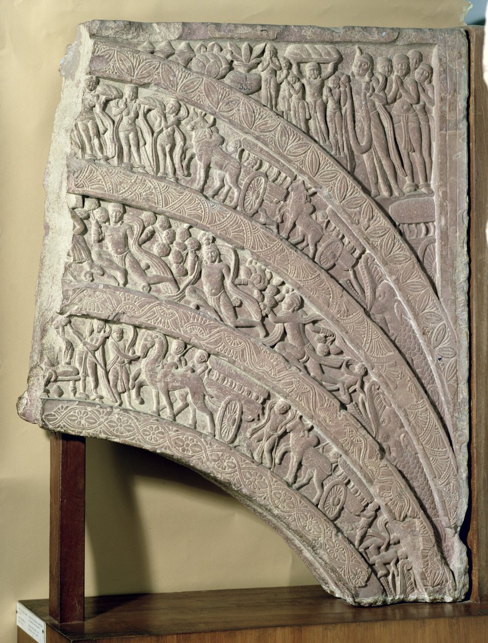 Architrave fra en port, rød sandstein, Mathura, UP, 2. århundre e.Kr av Unbekannt Unbekannt