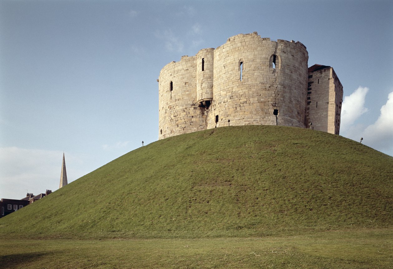 Utvendig utsikt over Cliffords Tower, York, North Yorkshire av Unbekannt Unbekannt