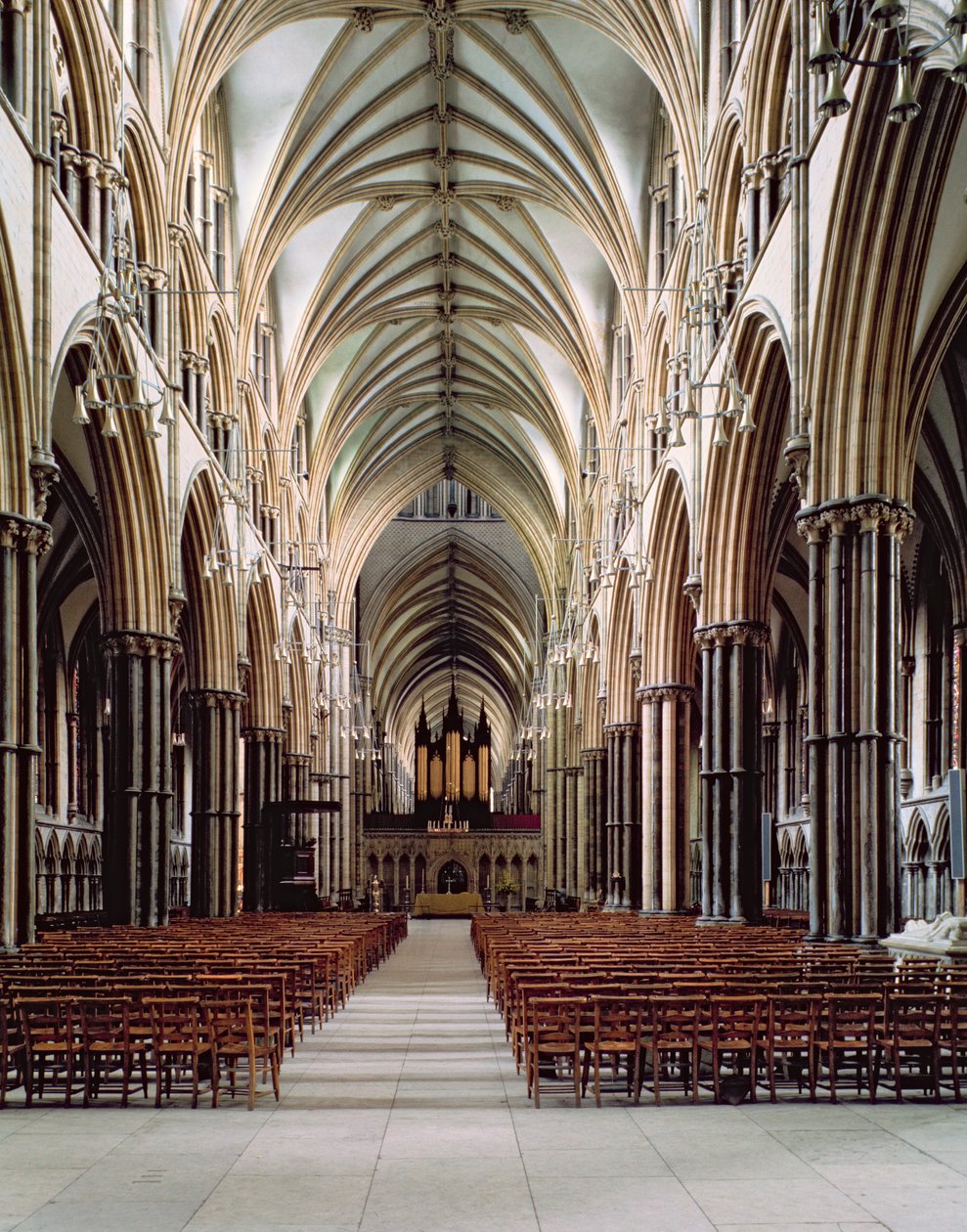 Lincoln Cathedral, 1185–1311, Utsikt over skipet, bygget 1215–55, Lincolnshire, Storbritannia av Unbekannt Unbekannt