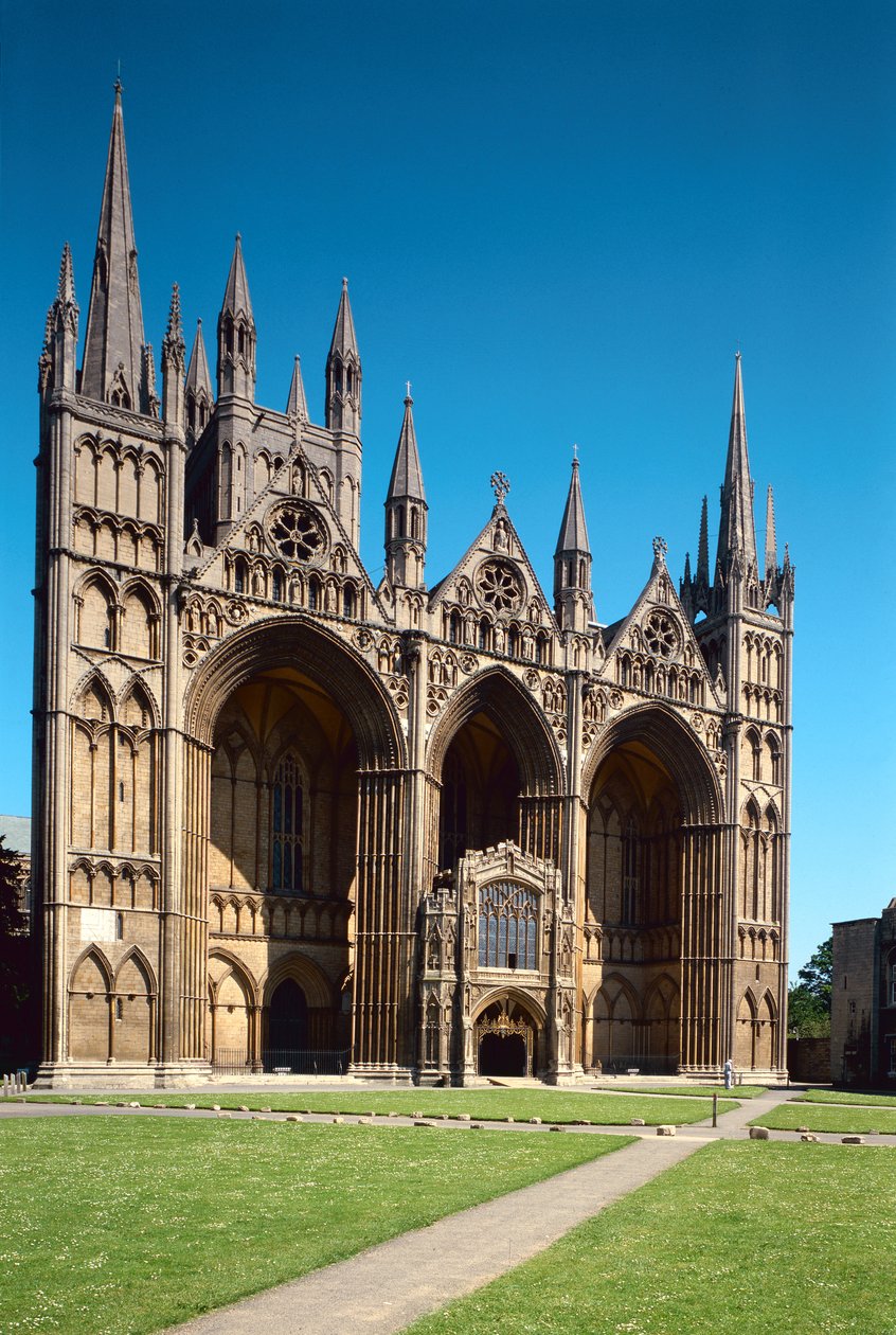Peterborough Cathedral, English School, (1200-tallet), The West Front, bygget ca. 1200-10, Cambridgeshire, Storbritannia av Unbekannt Unbekannt