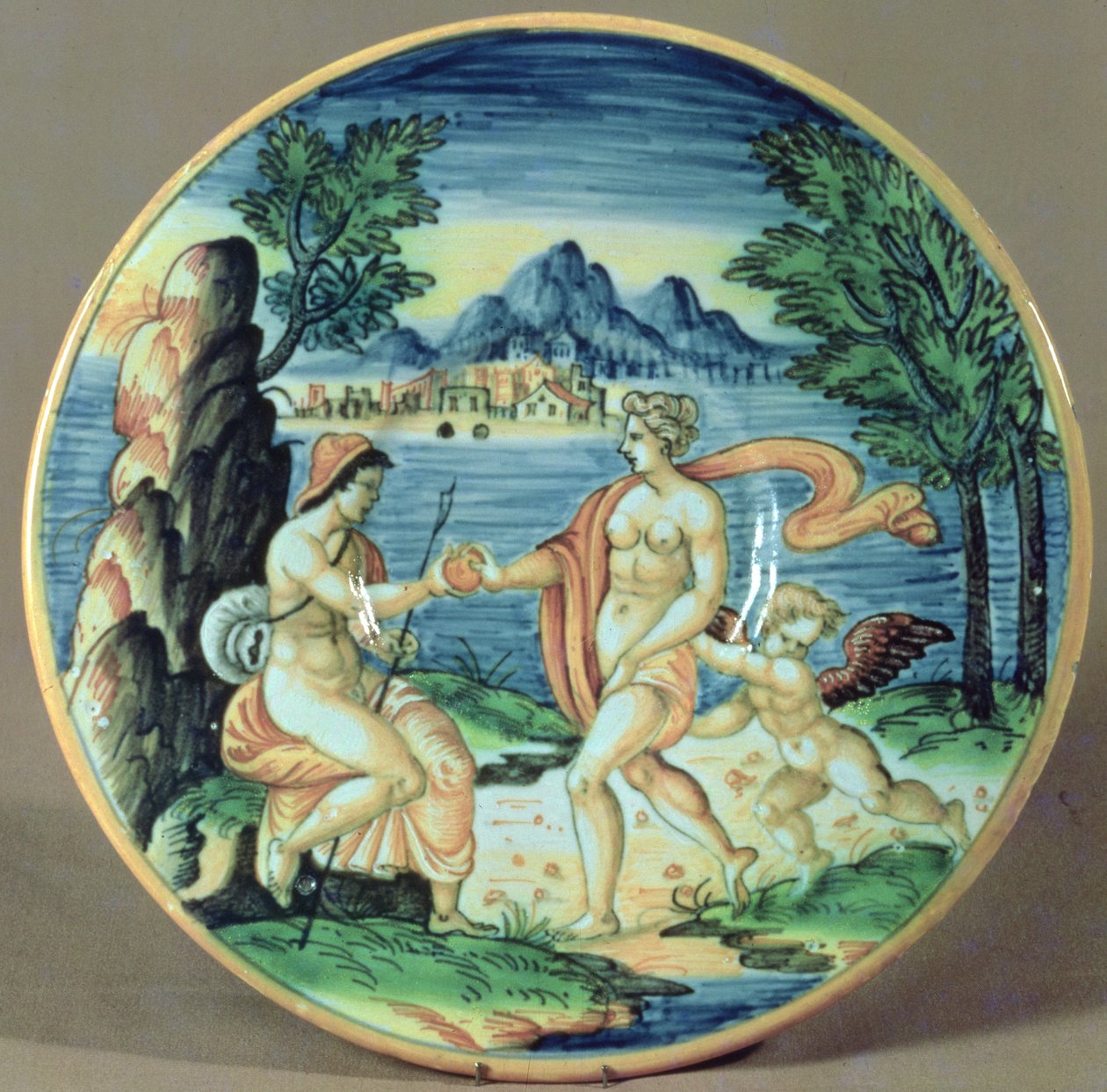 Plate som viser Paris og Venus, av Giovanni-Battista da Faenza (1540-1614), 1563 av Unbekannt Unbekannt