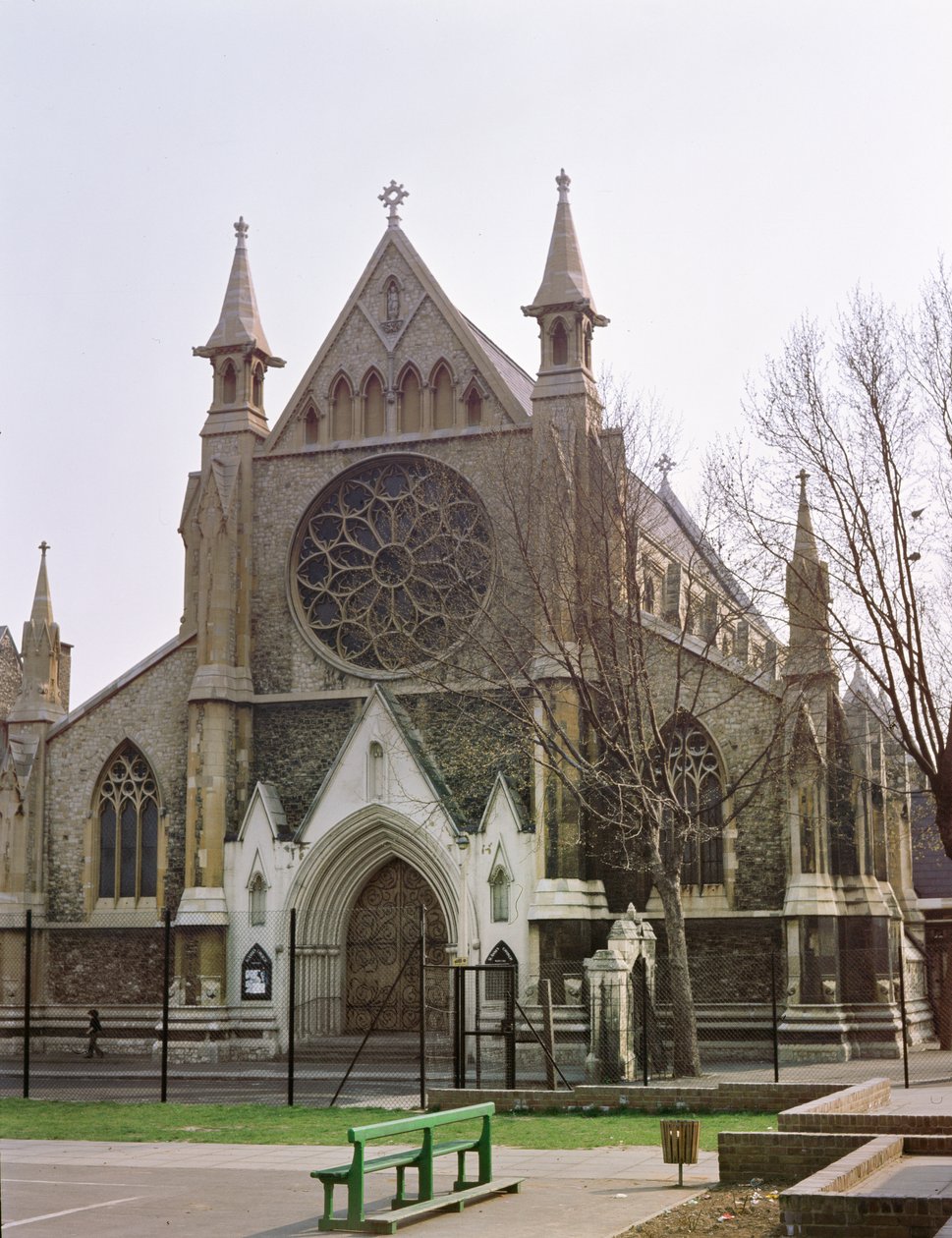 R.C. Church of St. Annes, Limehouse, designed by Gilbert Blount, 1855 and 1894  av Unbekannt Unbekannt