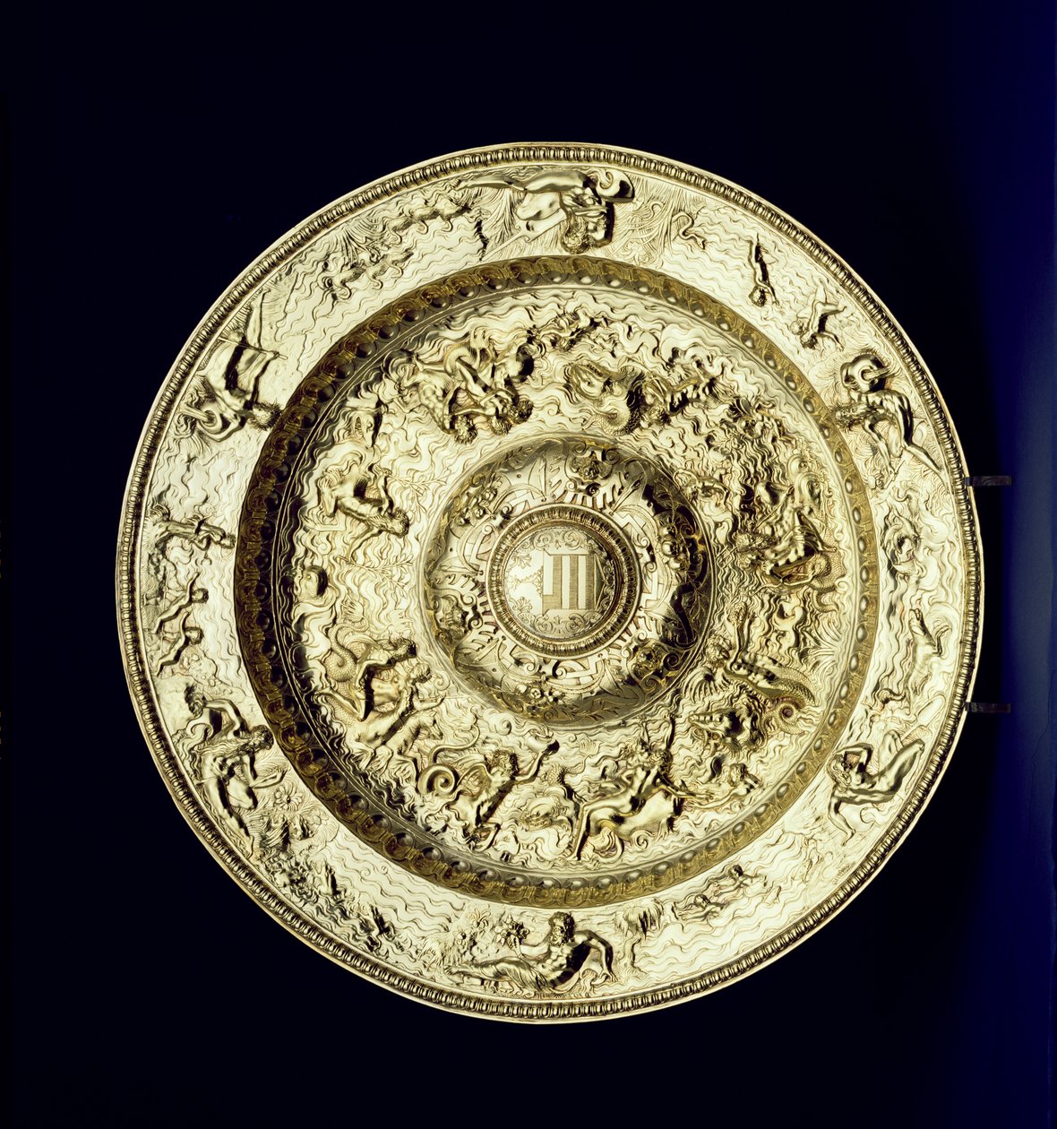 Sølvforgylt servant, preget, jaget og gravert, fransk, ca. 1560-83 av Unbekannt Unbekannt