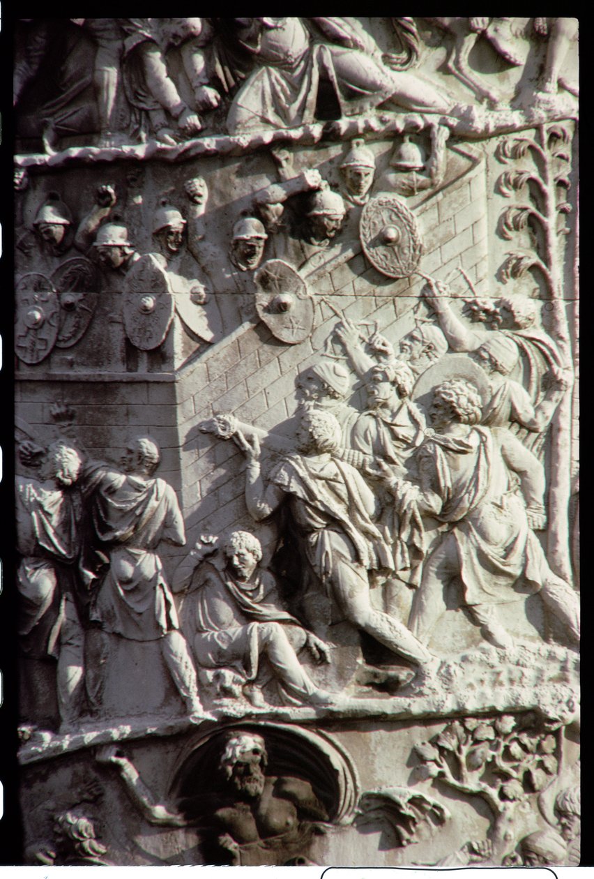 Trajans-søylen, bygget for å feire seieren over dakerne, muligens designet av Apollodorus fra Damaskus, 113 e.Kr. (detalj) av Unbekannt Unbekannt