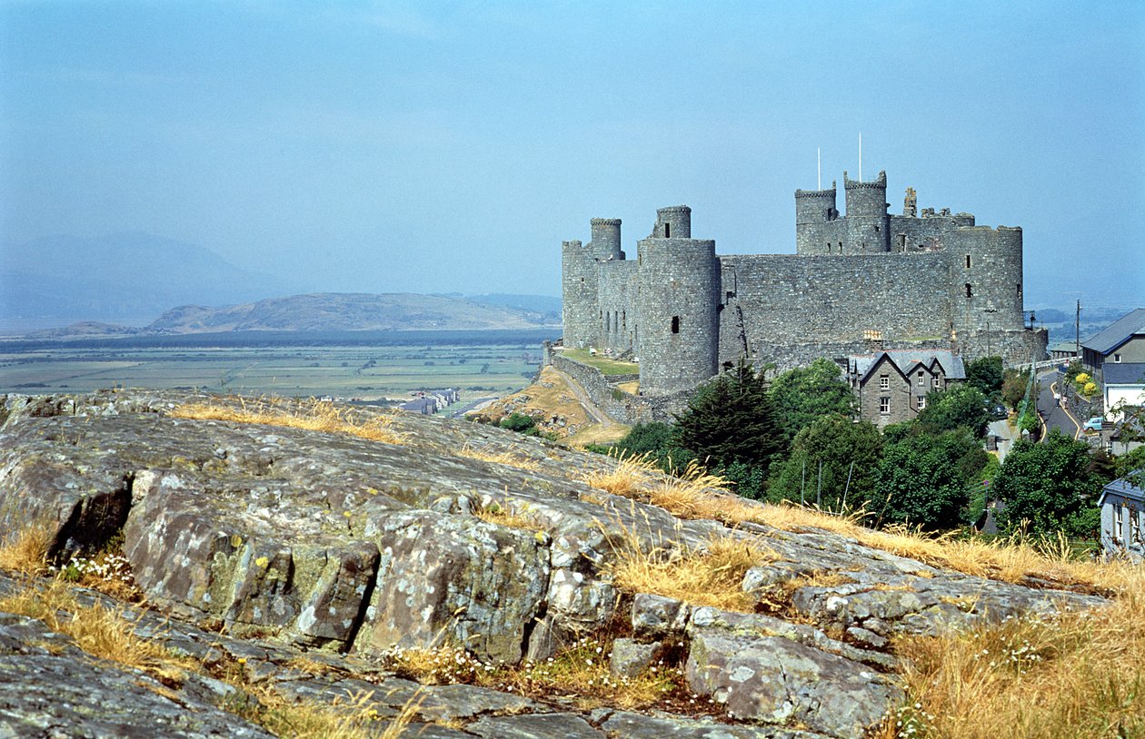 Utsikt over Harlech Castle, Gwynedd, Nord-Wales av Unbekannt Unbekannt