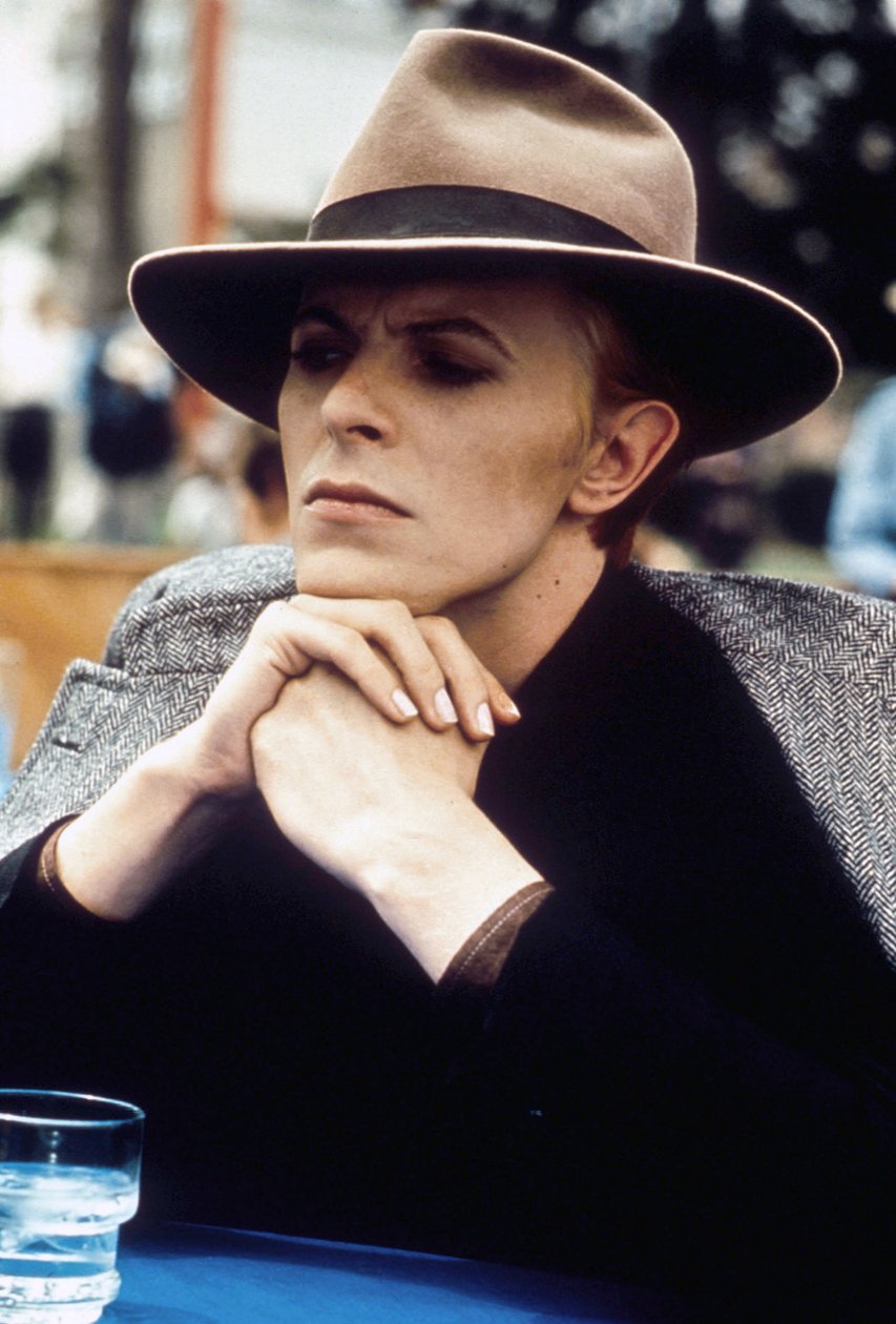 Mannen som kom fra andre steder MAN SOM falt til jorden av NicolasRoeg med David Bowie, 1976 av Unbekannt Unbekannt