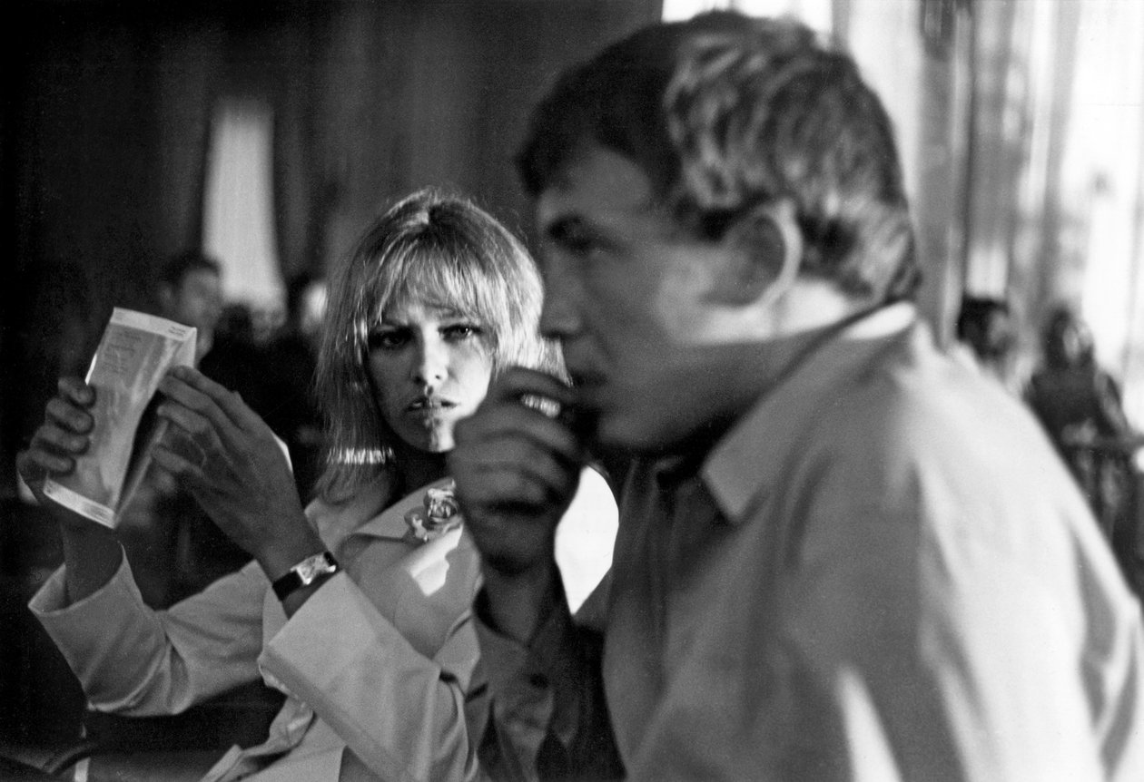 Nathalie Delon og Stefan Markovic i Saint-Tropez i 1967 av Unbekannt Unbekannt