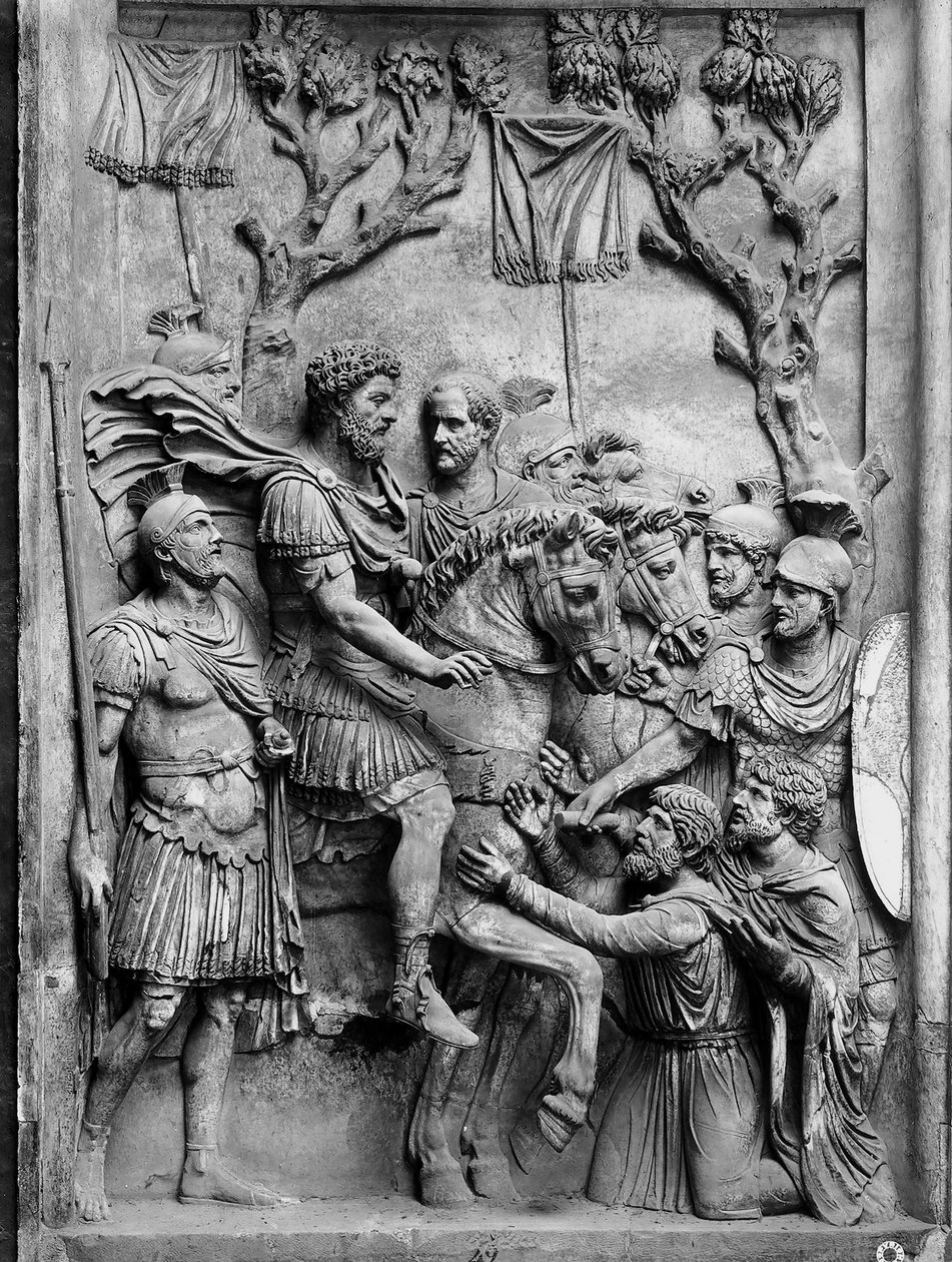 Relieff som viser Marcus Aurelius med de underkuede tyskerne av Unbekannt Unbekannt
