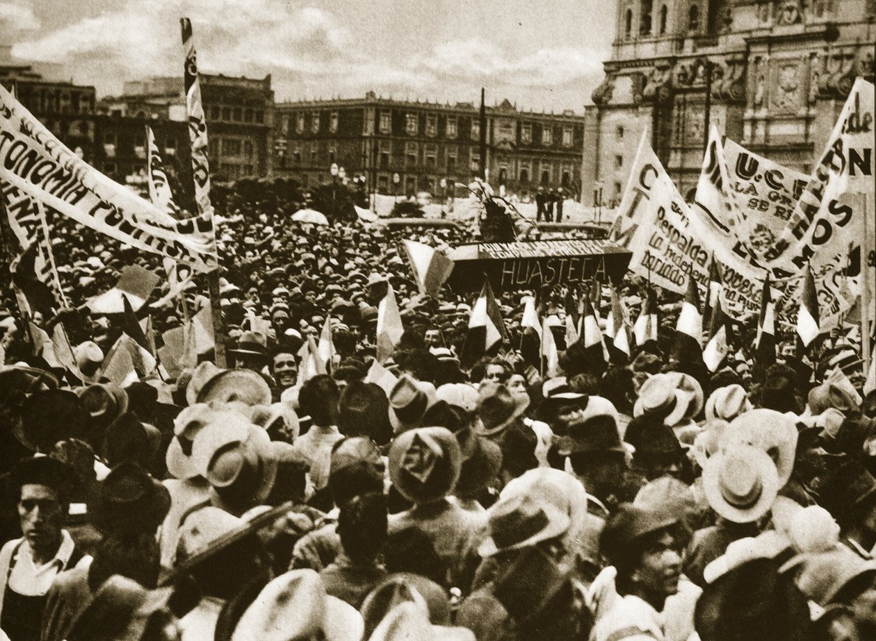Folkemengder i Mexico City feirer nasjonaliseringen av oljereservene, mars 1938 av Unbekannt Unbekannt