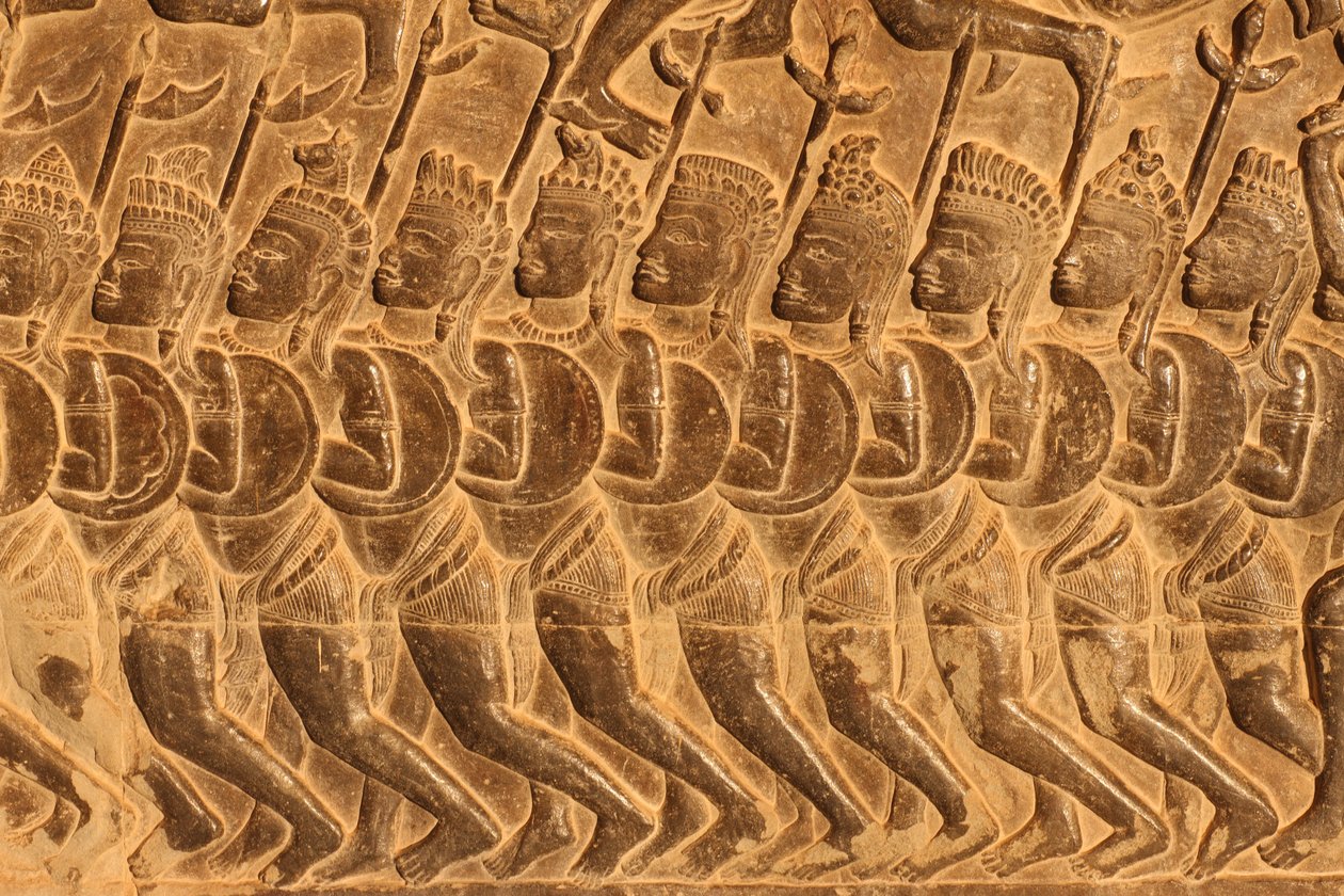Angkor Wat. Detalj av relieffskulptur fra slaget ved Kurukshetra Siem Reap Kambodsja av Unbekannt
