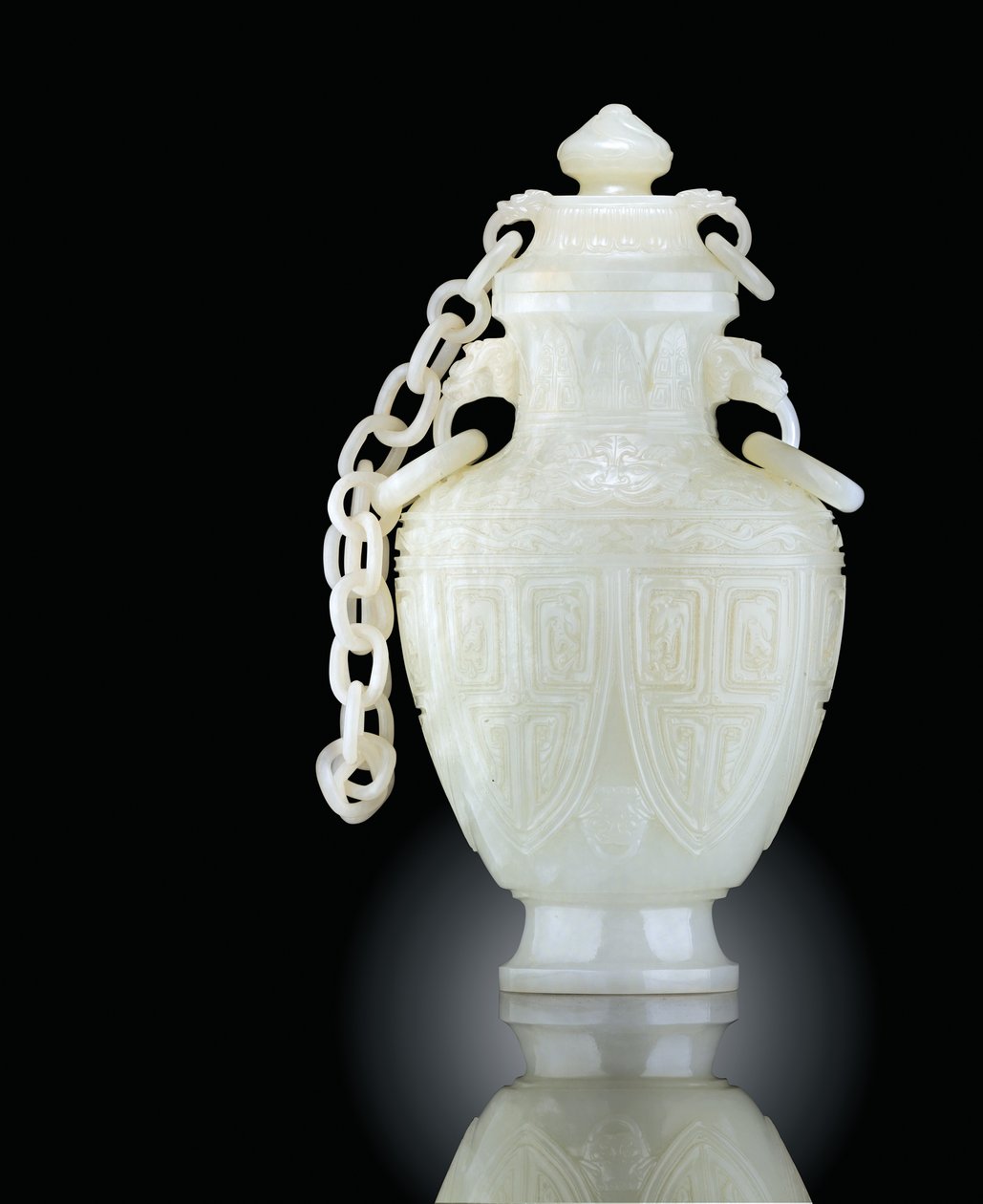 Arkaistisk vase og omslag, 1700-1800-tallet av Unbekannt