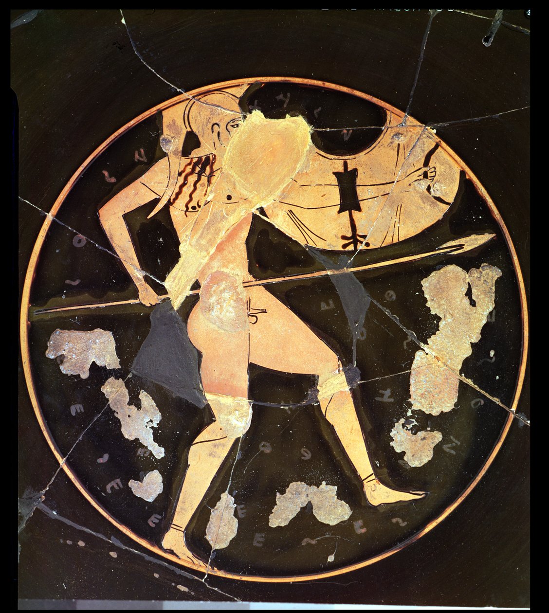 Den athenske røde figuren kylix som viser en gresk kriger, gresk (ca. 500 f.Kr.) av Unbekannt