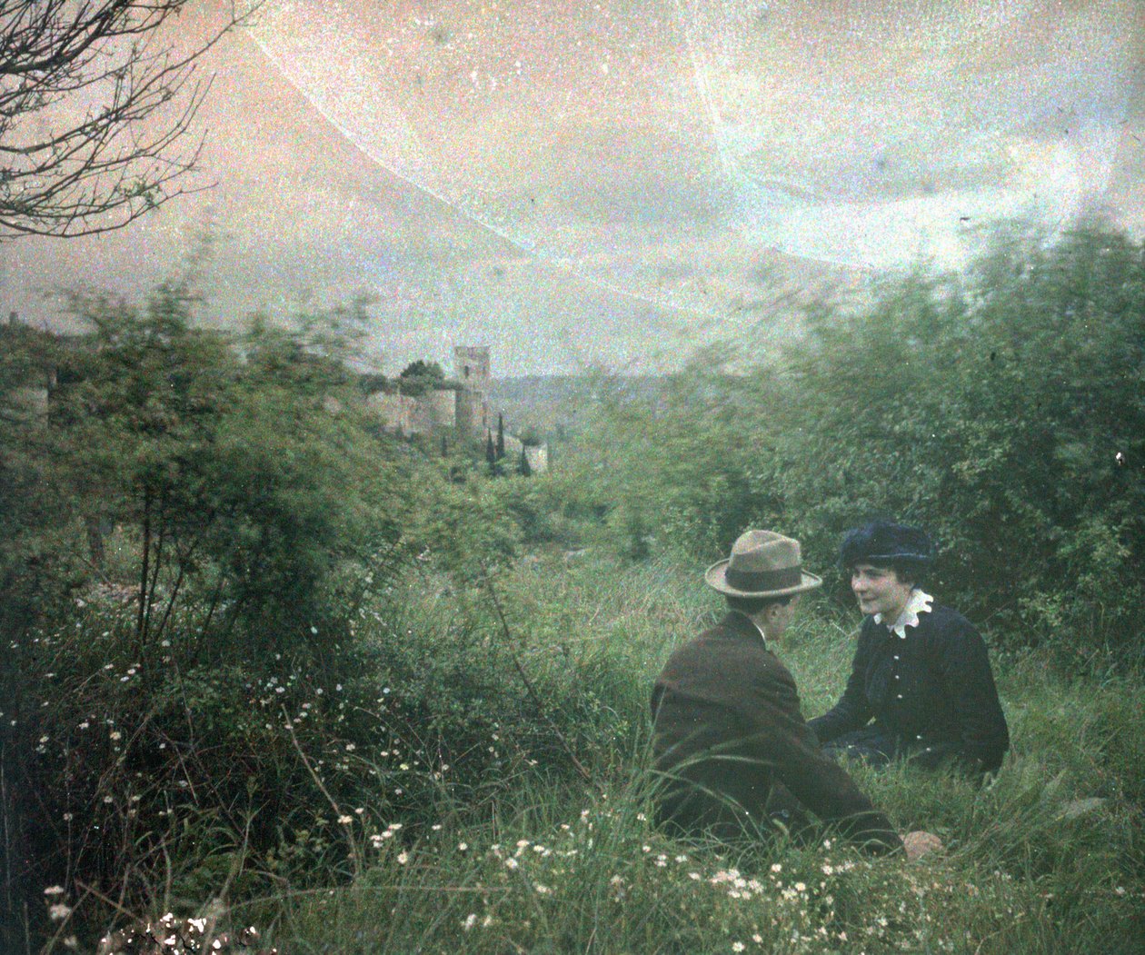 Autochrome anonymous - Touraine og dens slott: C-paret nær slottet, Chinon, Frankrike av Unbekannter Künstler