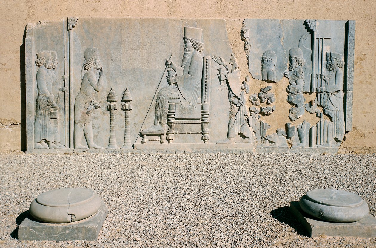Basrelieff av Darius Den Stores Nowruz-publikum, Treasury, Persepolis (Unescos verdensarvliste av Benjamin Baud