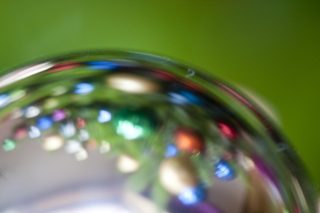 Bauble (fotografi) av Unbekannter Künstler