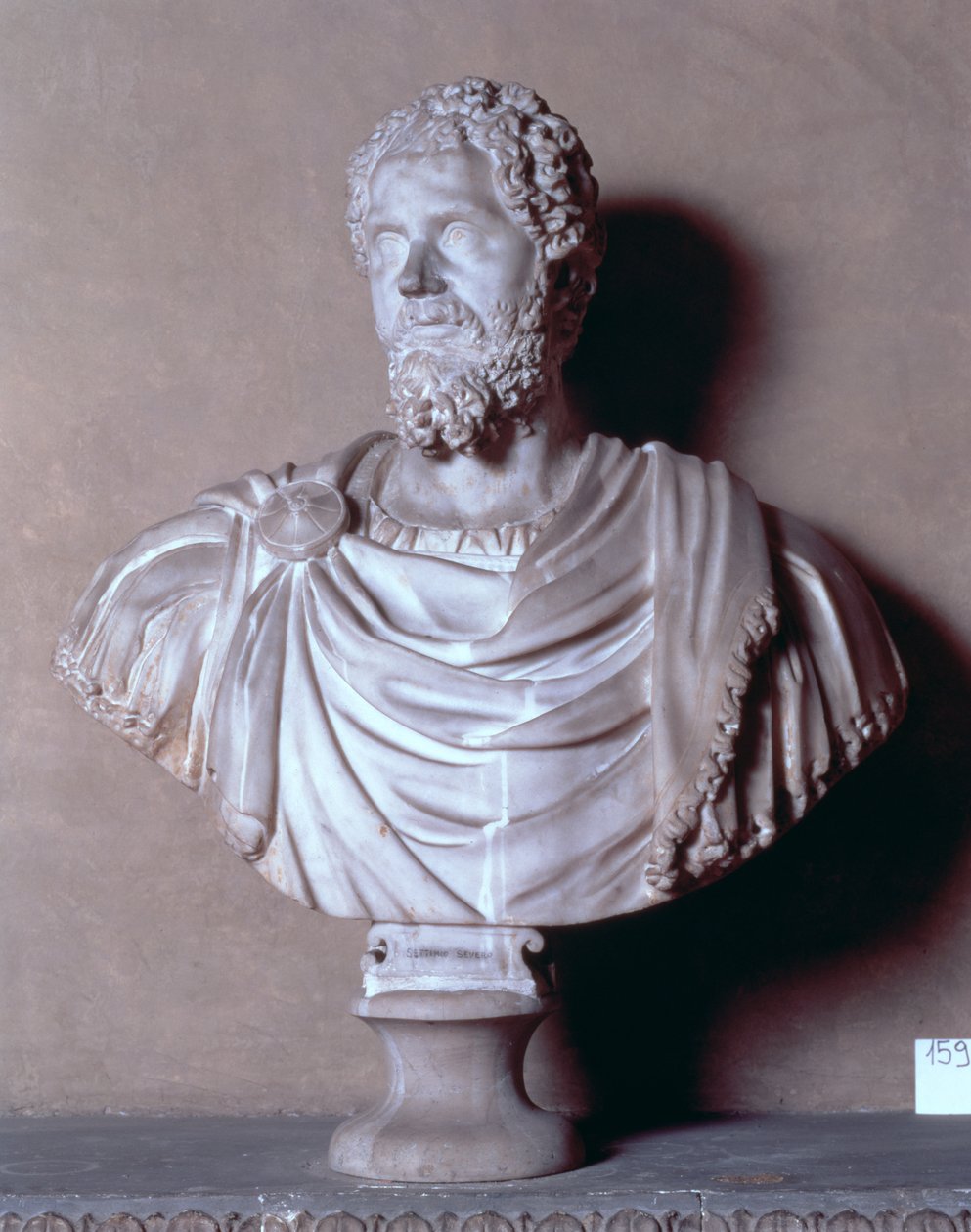 Byste av Septimius Severus, romersk (marmor) av Unbekannt