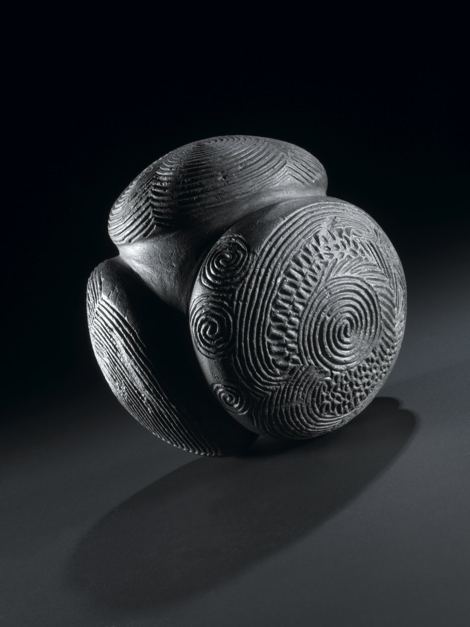 Utskåret ball fra Glass Hill, Towie, Aberdeenshire, neolitisk, ca. 3000 f.Kr. av Unbekannt