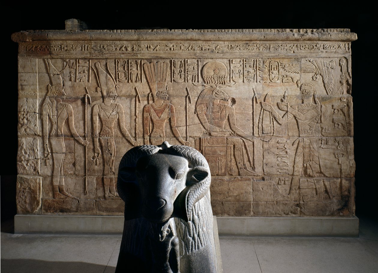 Endeveggene til helligdommen reist av farao Taharqa i hoffet til Amun-tempelet, bygget av ham i Kawa i Nubia, 25. dynasti, sen periode, 690-64 f.Kr. (bilde) av Unbekannt