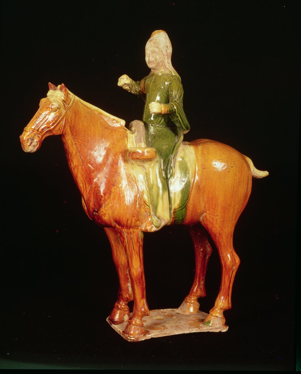 Glasert figur av en montert trommeslager T