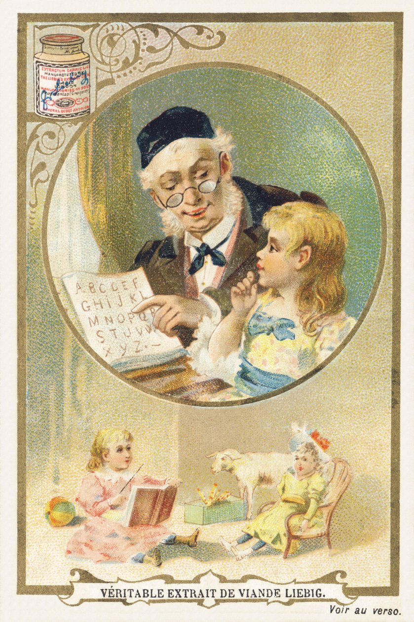 Leser med bestefar. Reklamekromolitografi som representerer en eldre person i en sirkulær ramme, en liten ved hans side. Nederst på bildet, en sittende liten jente omgitt av leker. Redigert av Compagnie Liebig, Paris, sent på 1800-tallet. Dimensjon av Unbekannt