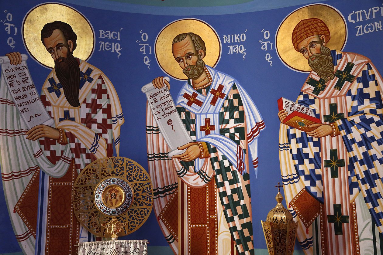 Liturgisk gjenstand og freskomaleri i helligdommen til Pedoulas ortodokse kirke, 20150510, Pedoulas, Kypros av Unbekannt