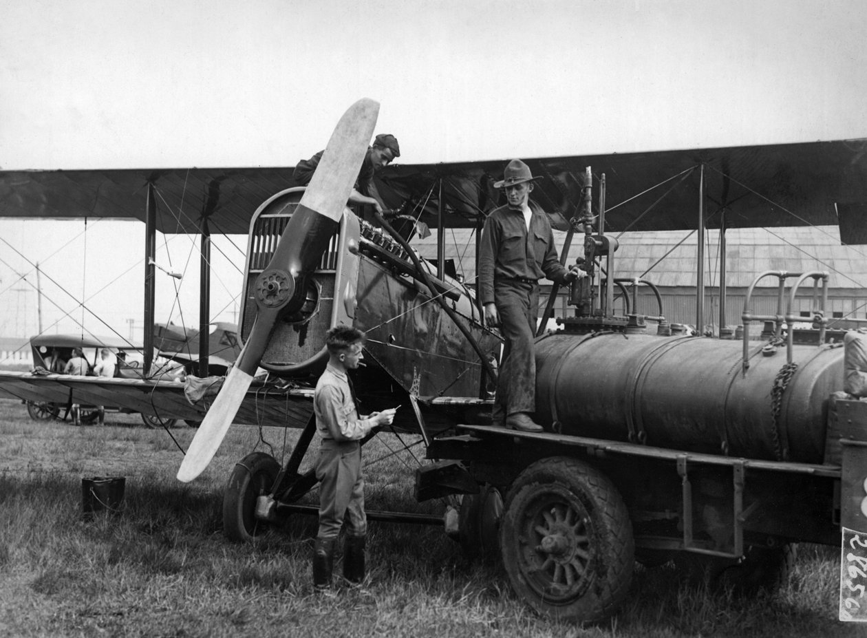 Mitchel Field (Long Island), USA, 15. juli av William M. Timlin