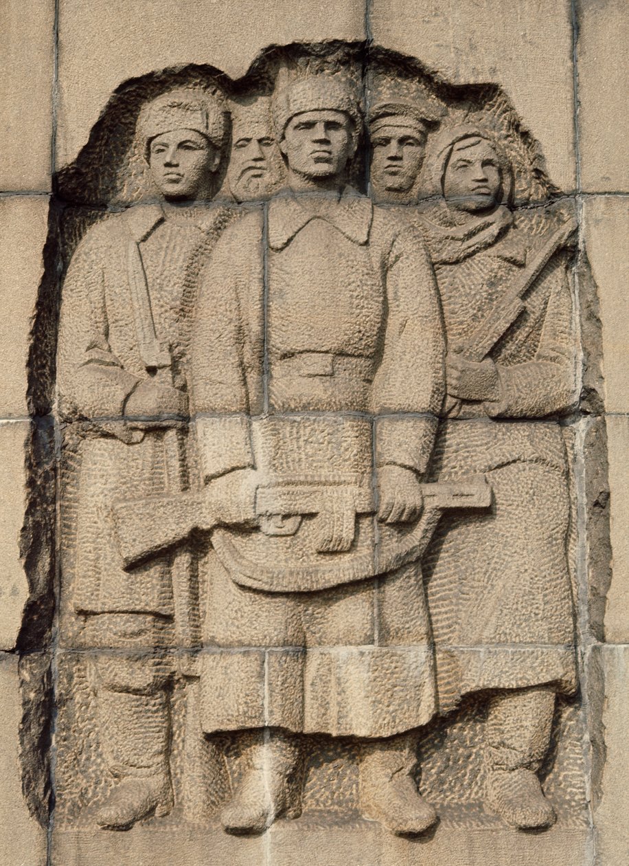 Monument til motstand fra russisk folk under 900-dagers tysk beleiring av byen Leningrad, Pskarevski-kirkegården, lettelse, St. Petersburg, Russland, 1900-tallet av Benjamin Baud