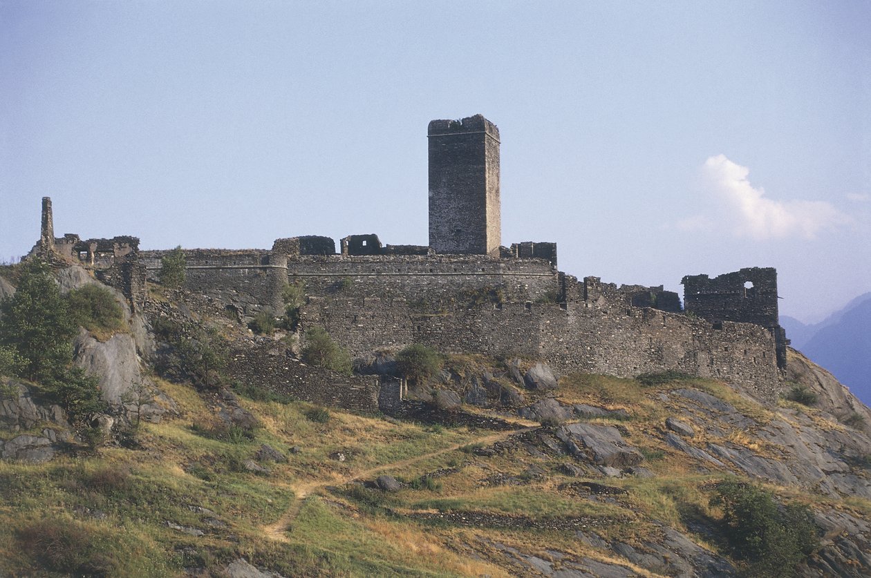 Gammel ruin av en bygning, Castello St. Germain, Montjovet, Valle D
