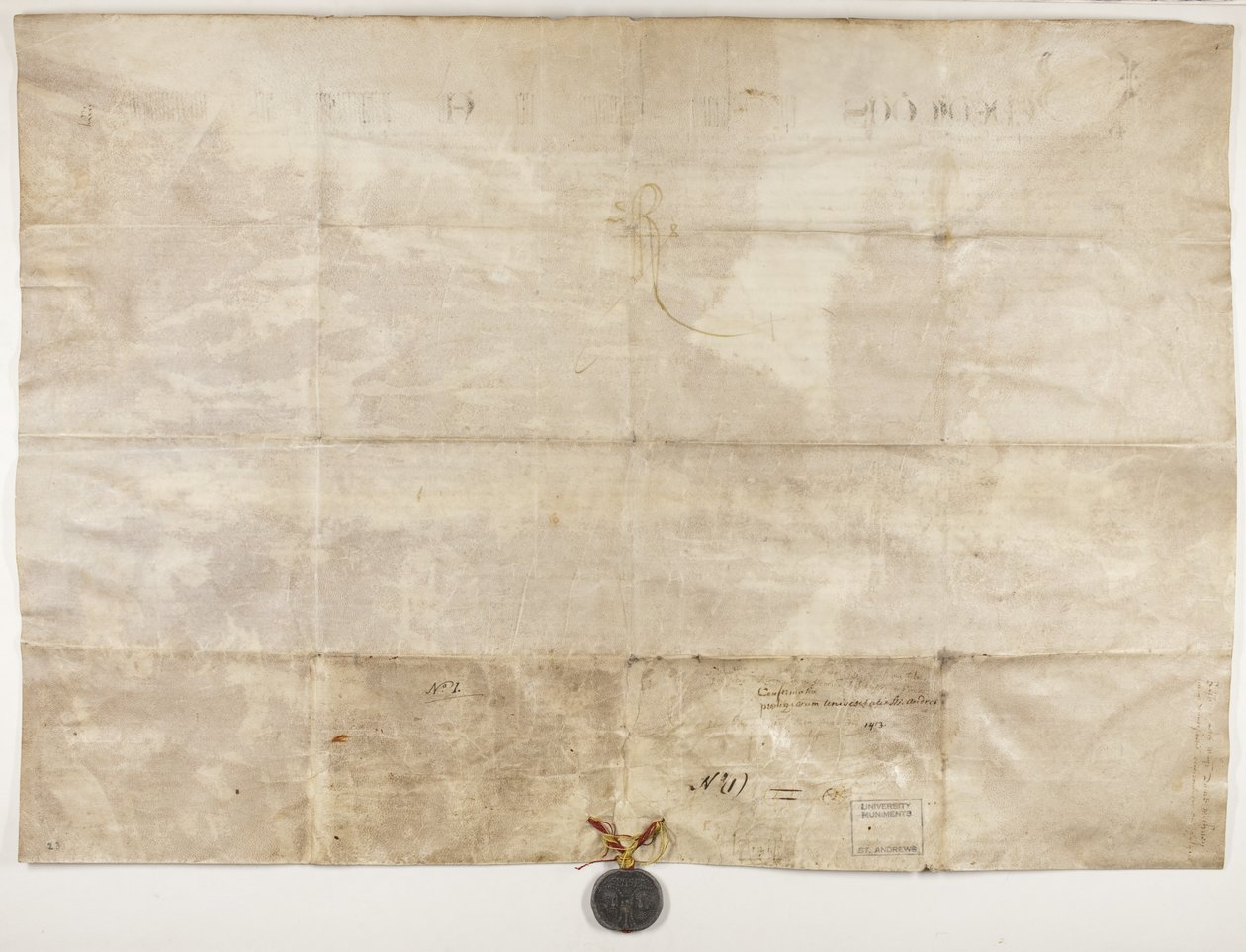 Papal Bull bekrefter charteret til biskop Henry Wardlaw, verso av Unbekannt