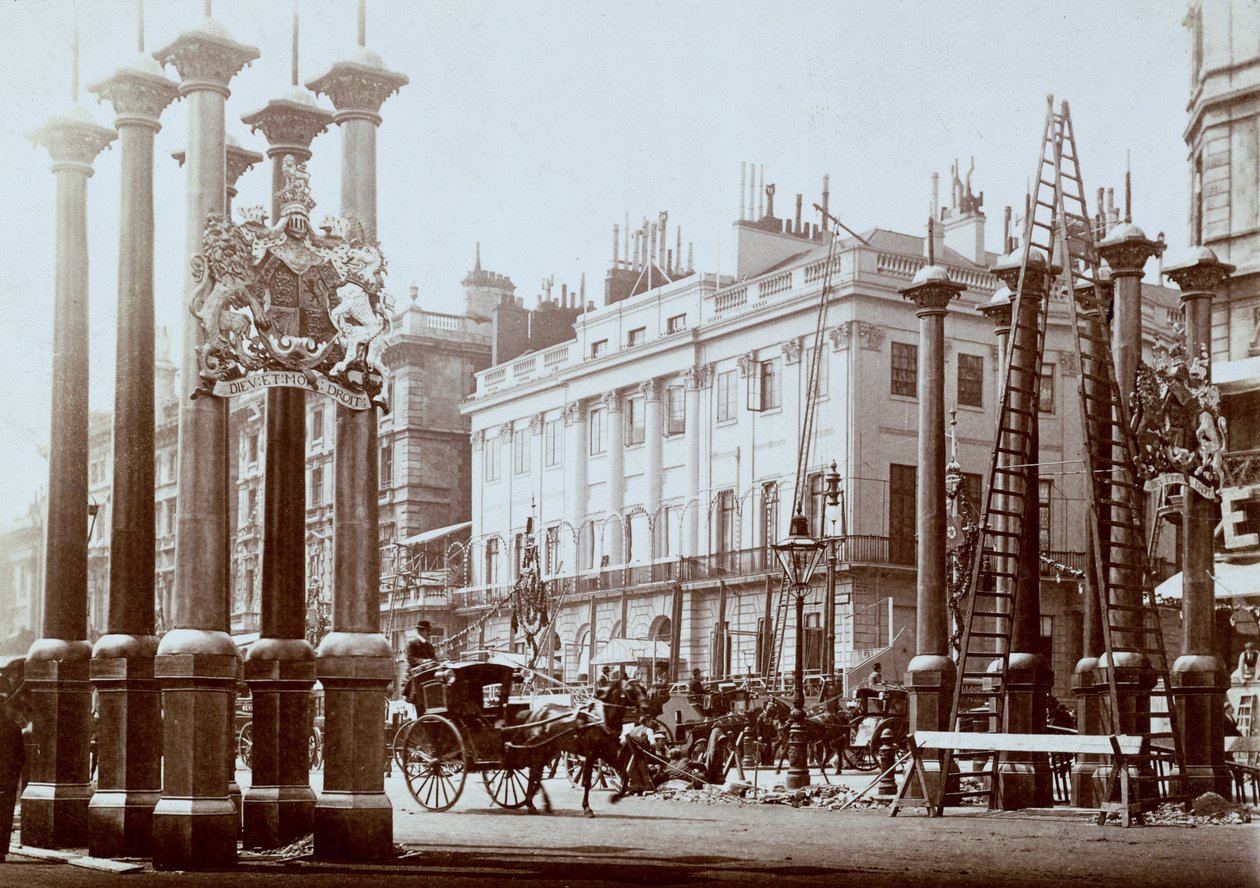 Park Lane blir dekorert for dronning Victorias diamantjubileum av Unbekannt