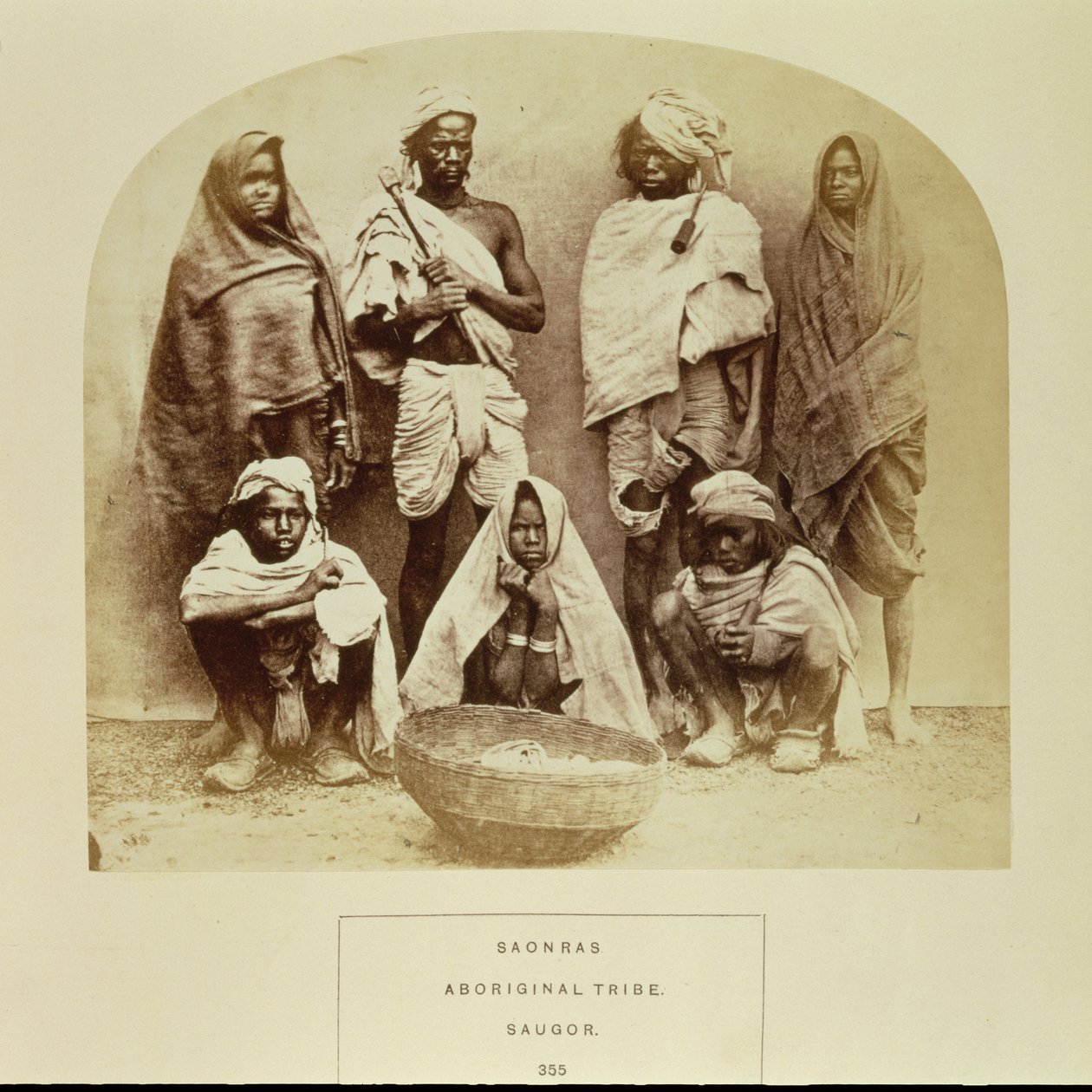 Saonras, en aboriginsk stamme fra Saugor, Sentral-India, nr. 355 fra "Faces of India", pub. 1872 (sepia-bilde) av Unbekannt