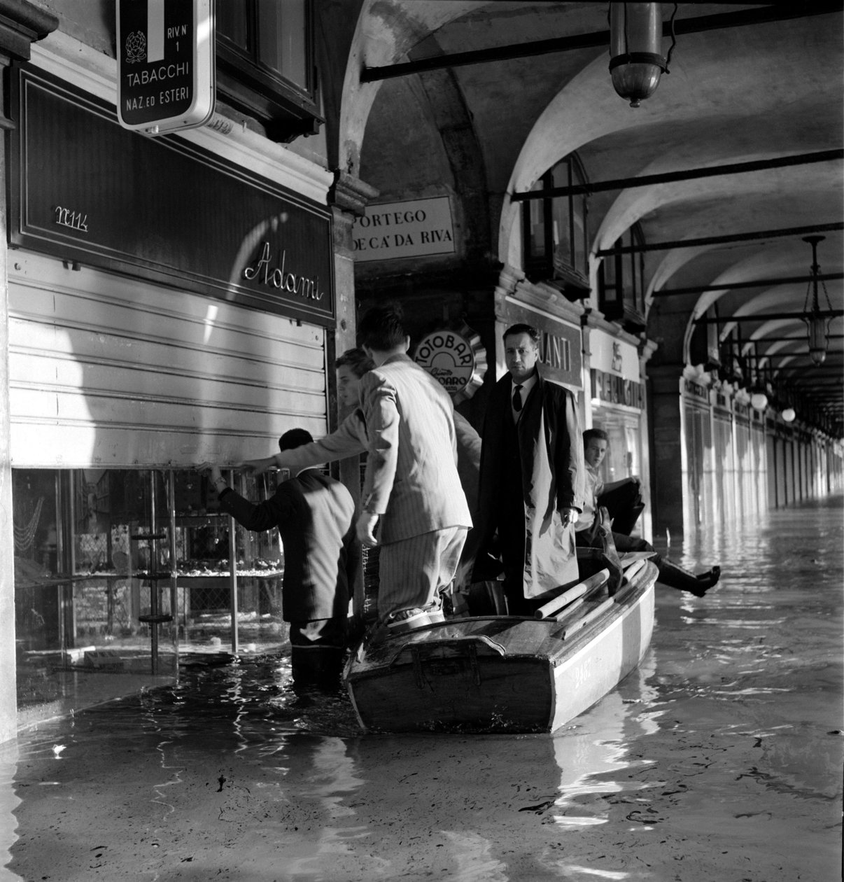 Markusplassen under flommene i Venezia (phenomene de l