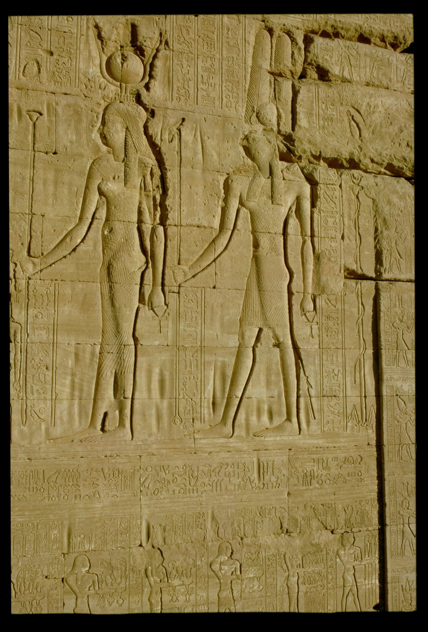 Senket relieff som viser Hathor og Horus (bilde) av Unbekannt