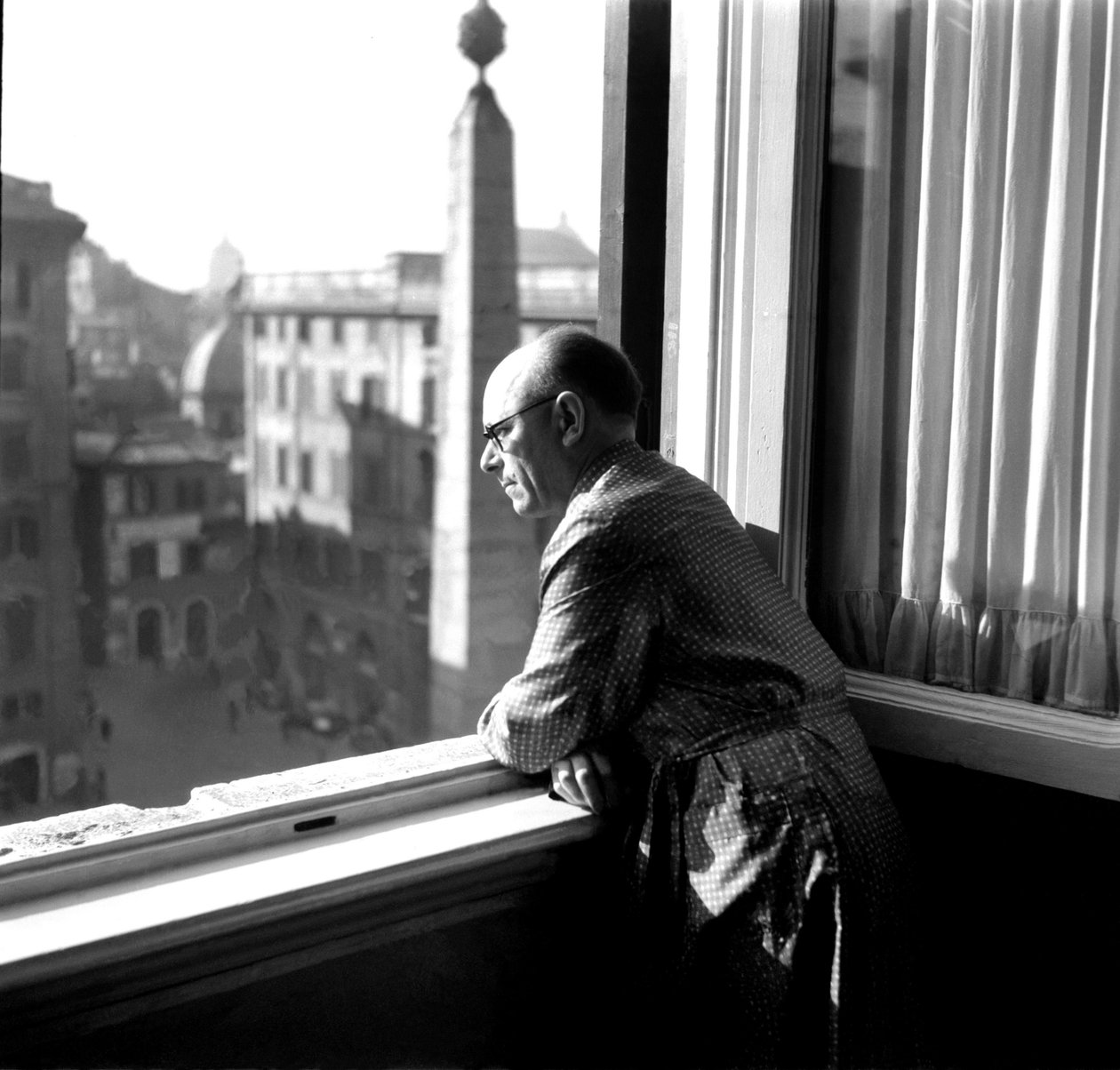 POLITIKEREN OG STATSMANNEN UMBERTO TERRACINI, PRESIDENT FOR "" KONSTITUENT "" - ROMA - 1947 av Unbekannt