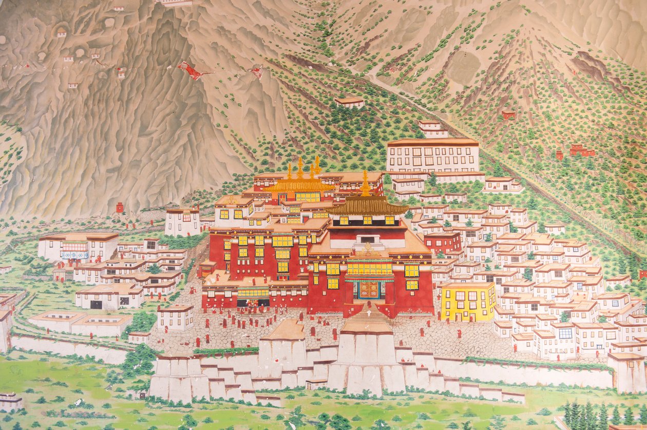 tibetansk buddhisme; hovedklosteret i Karma Kagyu-avstamningen; Tsurphu i Tibet; veggmaleri ved inngangen til Rumtek-klosteret nær Gangtok; Sikkim; Himalaya; India; Sør-Asia; Asia av Unbekannt