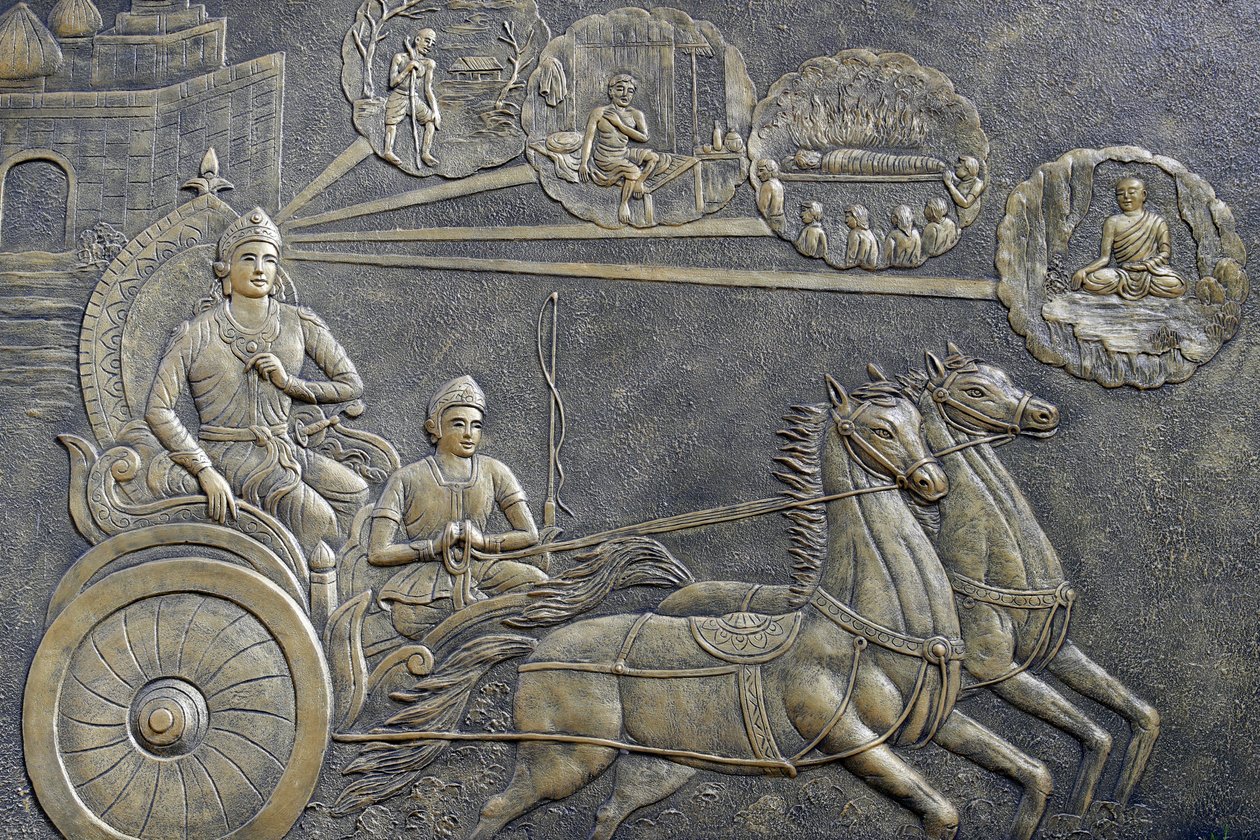 Tinh Xa Ngoc Chau buddhisttempel, The Life of the Buddha, Siddhartha Gautama, Prince Siddhartha ba en vognfører ta ham med på en rekke turer gjennom landsbygda, Chau Doc, Vietnam, 2018 (bilde) av Unbekannt