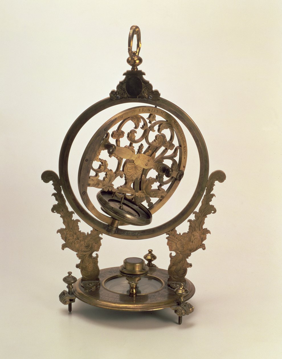 Universal solur med ekvatorial montering fra samlingen til Peter I av John Rowley (1674-1719), London av Unbekannt