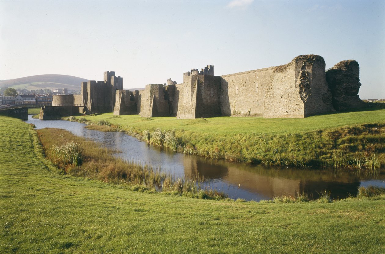Utsikt over Caerphilly Castle, Glamorgan, Wales, bygget 1268-77 (bilde) av Unbekannt