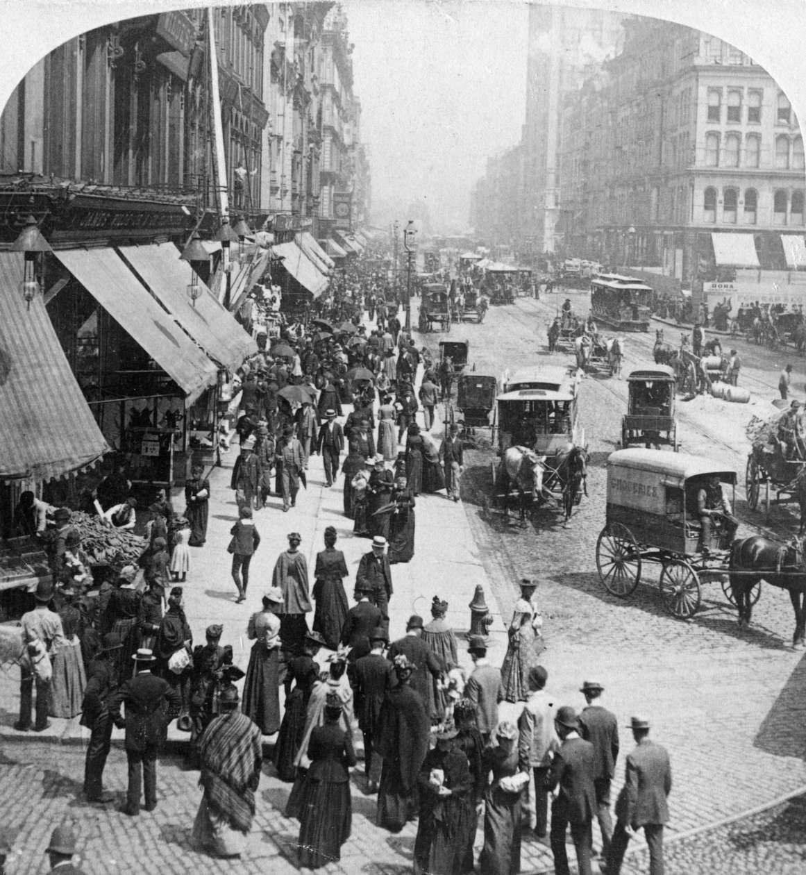 En gatescene i Chicago, Illinois, USA, 1896. av Underwood and Underwood