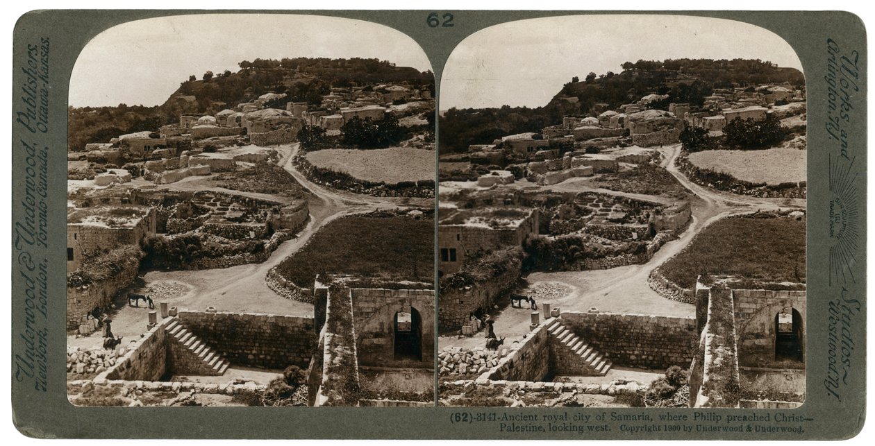Den eldgamle kongebyen Samaria, hvor Filip forkynte Kristus, med utsikt mot vest, Palestina, 1900. av Underwood and Underwood