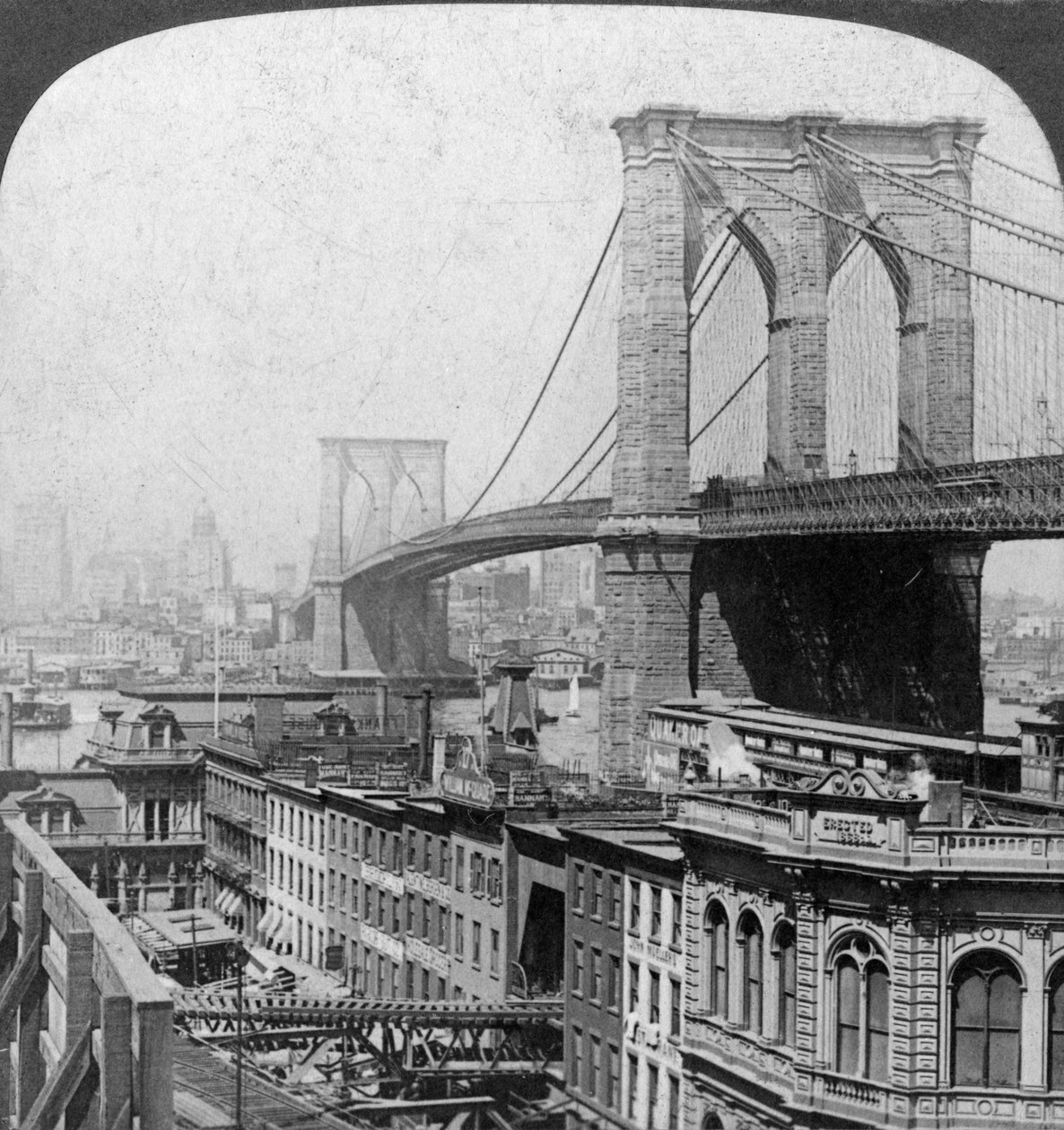 Brooklyn Bridge, New York, USA, 1901. av Underwood and Underwood