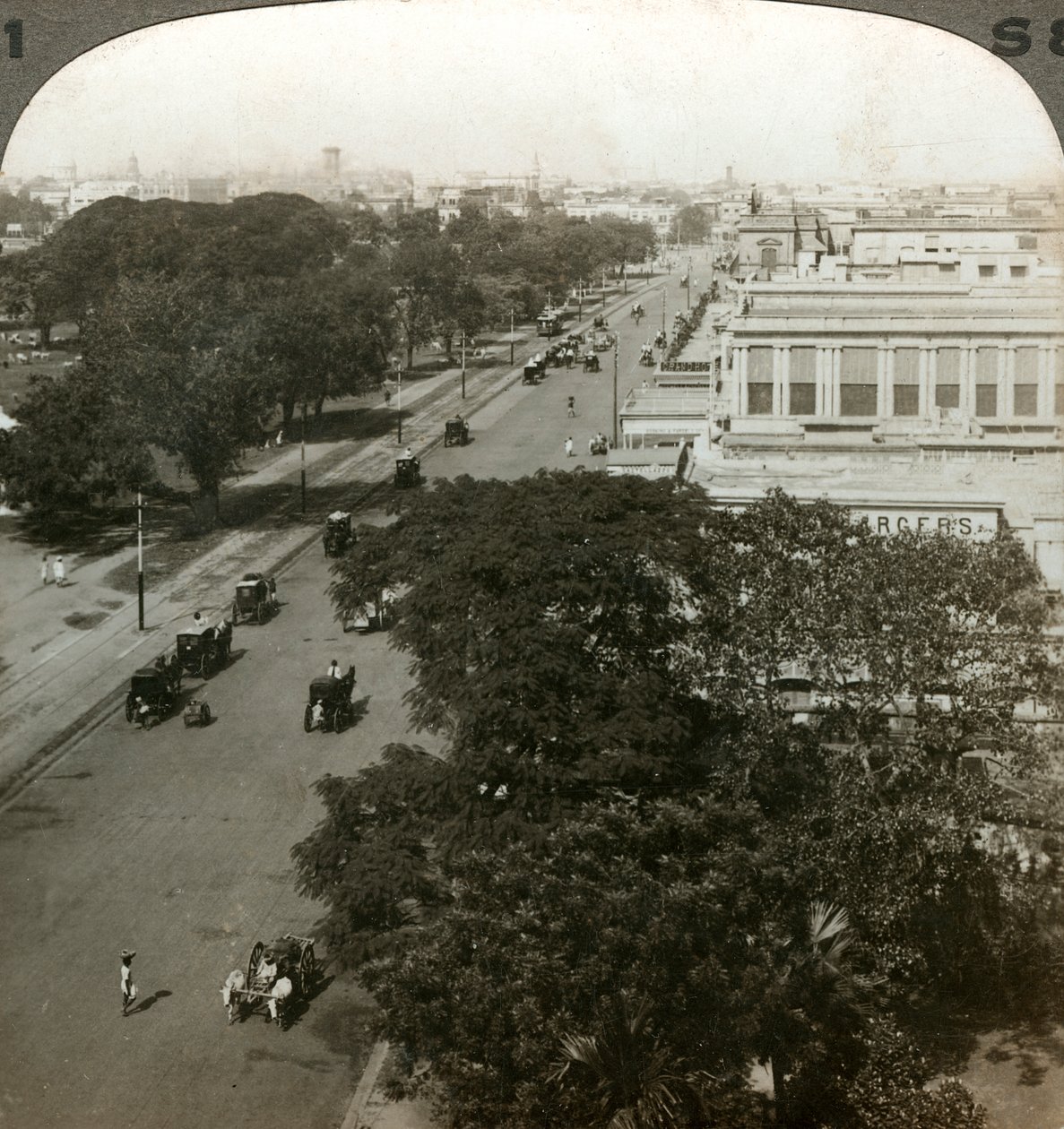Chowringhee Road, Calcutta, India, ca 1900-tallet. av Underwood and Underwood