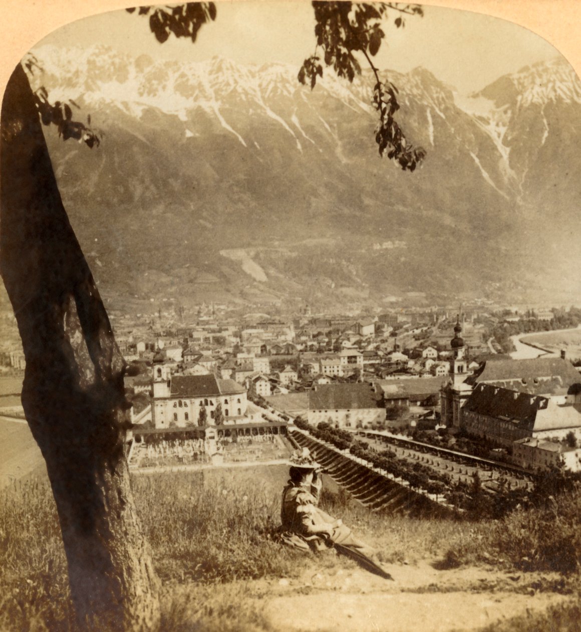 Pittoreske Innsbruck, hovedstaden i Tyrol, Østerrike..., 1898. av Underwood and Underwood