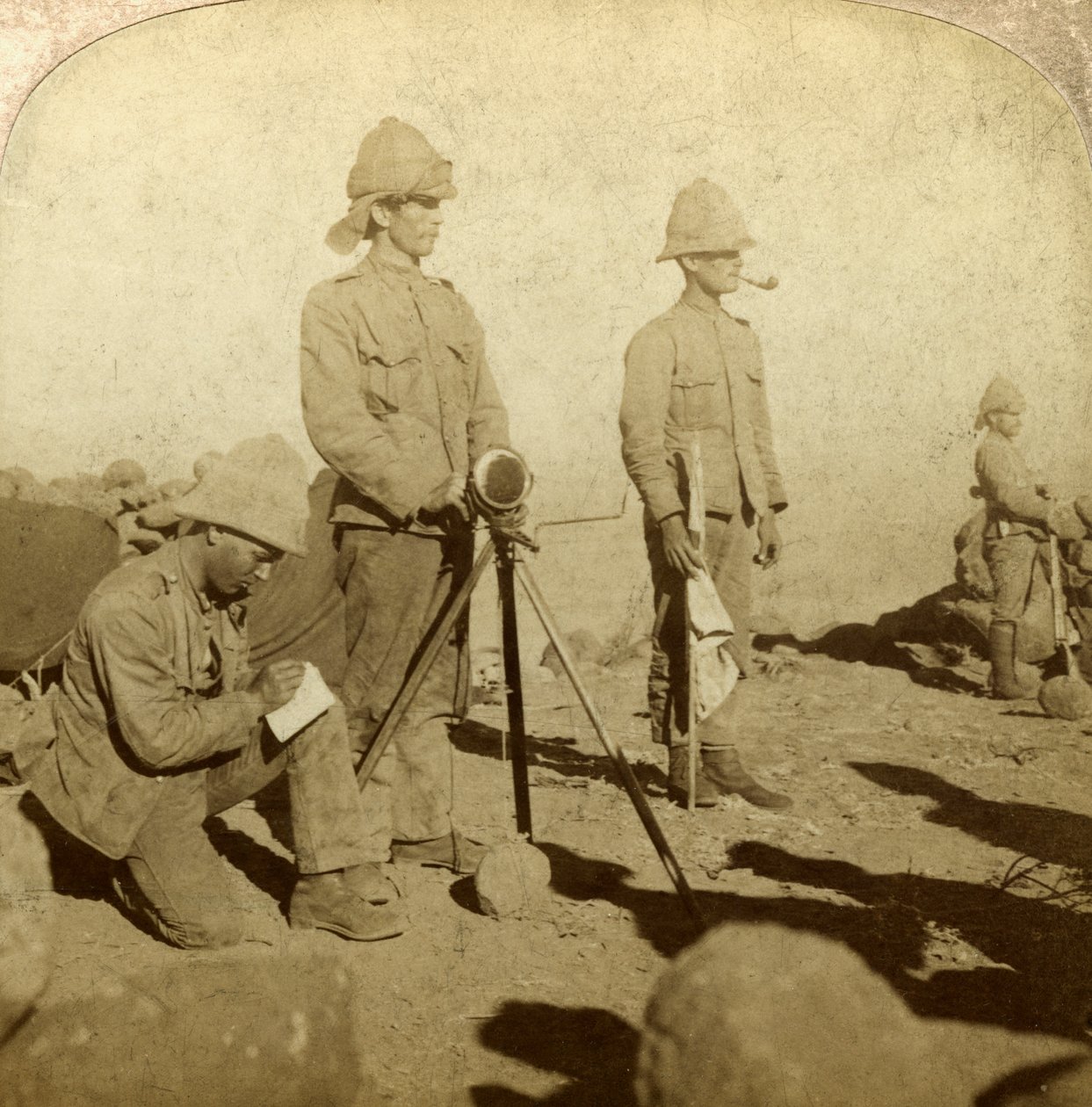 Signalere fra Yorkshire Regiment, New Zealand Hill, Sør-Afrika, Boer War, 1900 av Underwood and Underwood