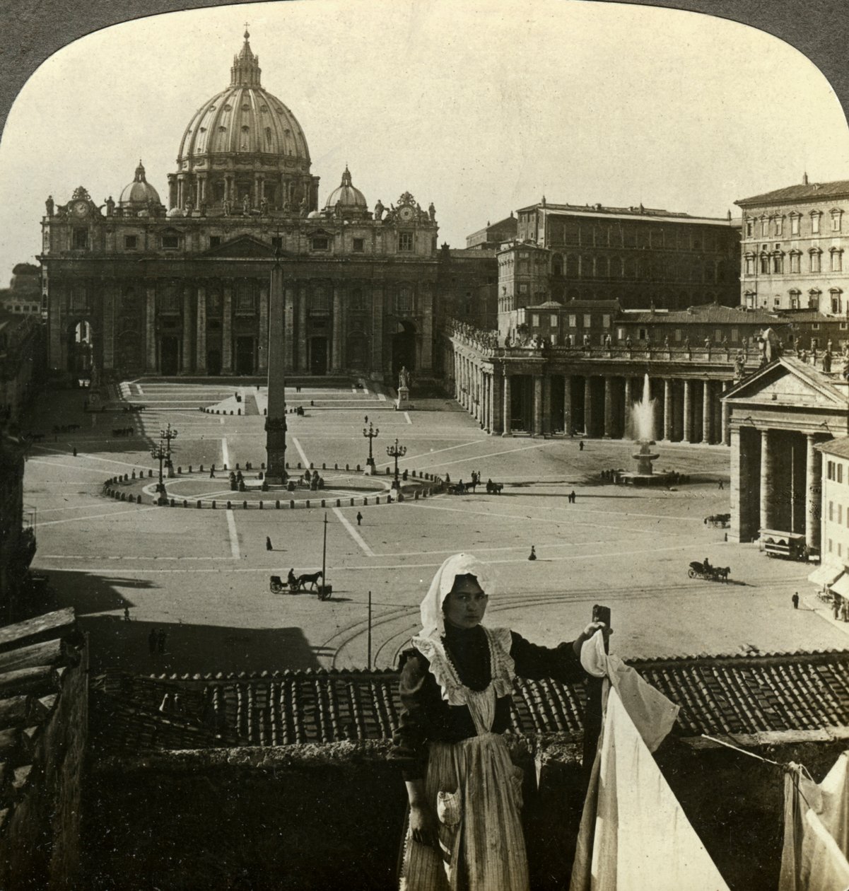 Petersplassen og basilikaen og Vatikanet, Roma, Italia. av Underwood and Underwood