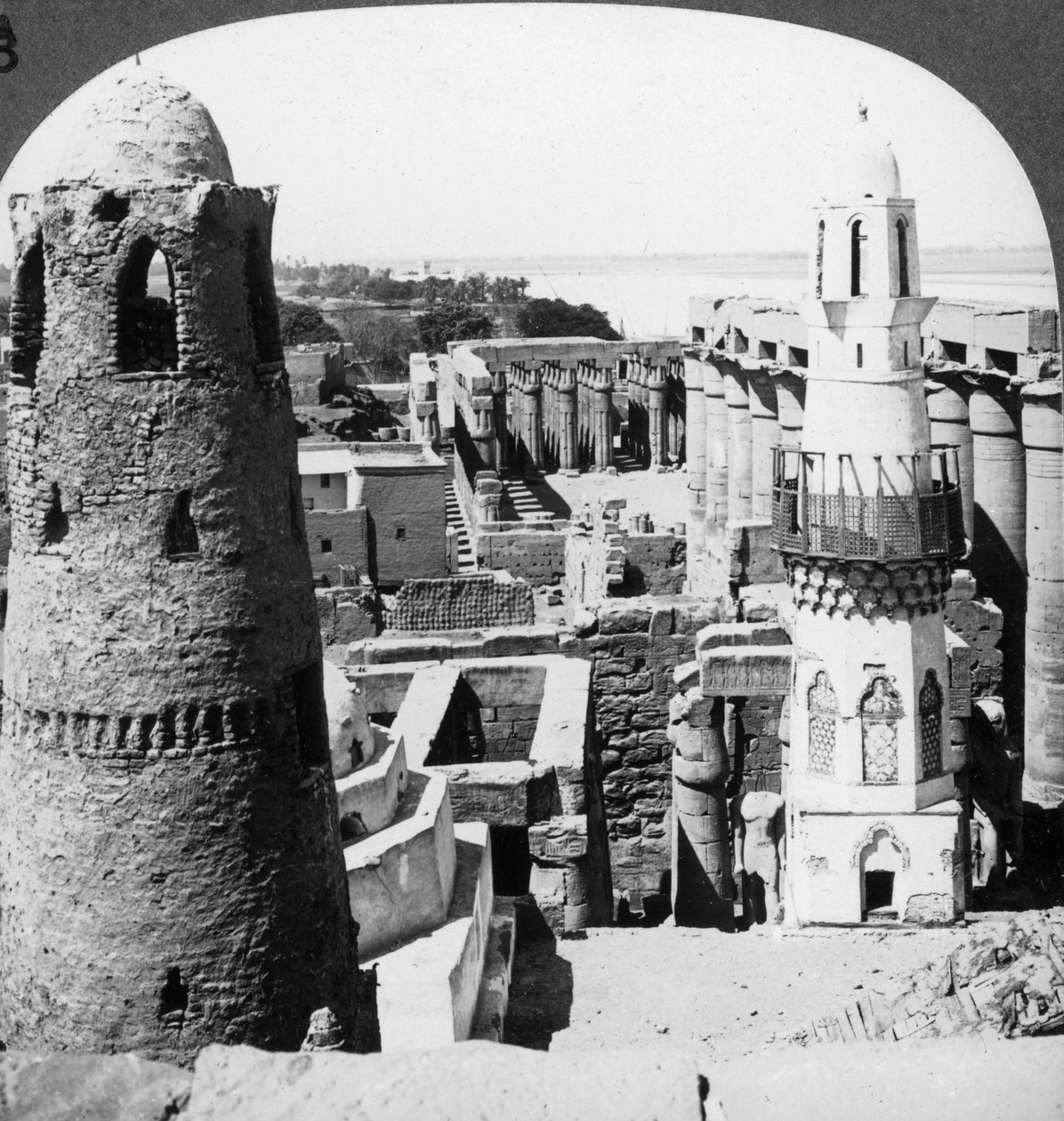 Luxor-tempelet, Egypt, 1905. av Underwood and Underwood
