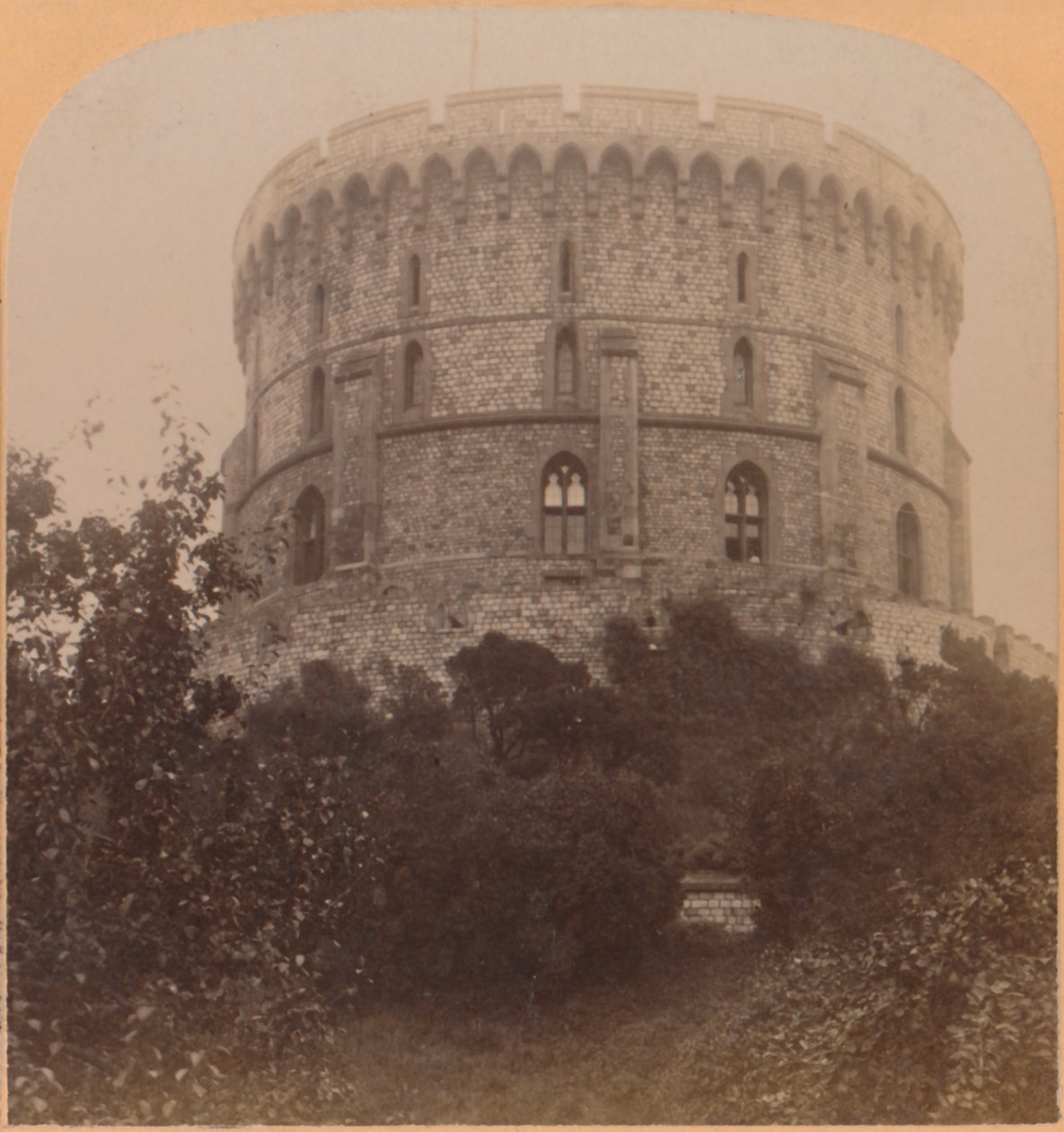 Det runde tårnet, Windsor, England - Castle-fengselet fra Edward III, til Charles II, 1900. av Underwood and Underwood
