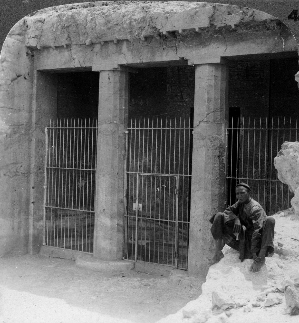 Graven til en føydalherre ved Beni Hasan, bygget rundt 1900 f.Kr., Egypt, 1905. av Underwood and Underwood